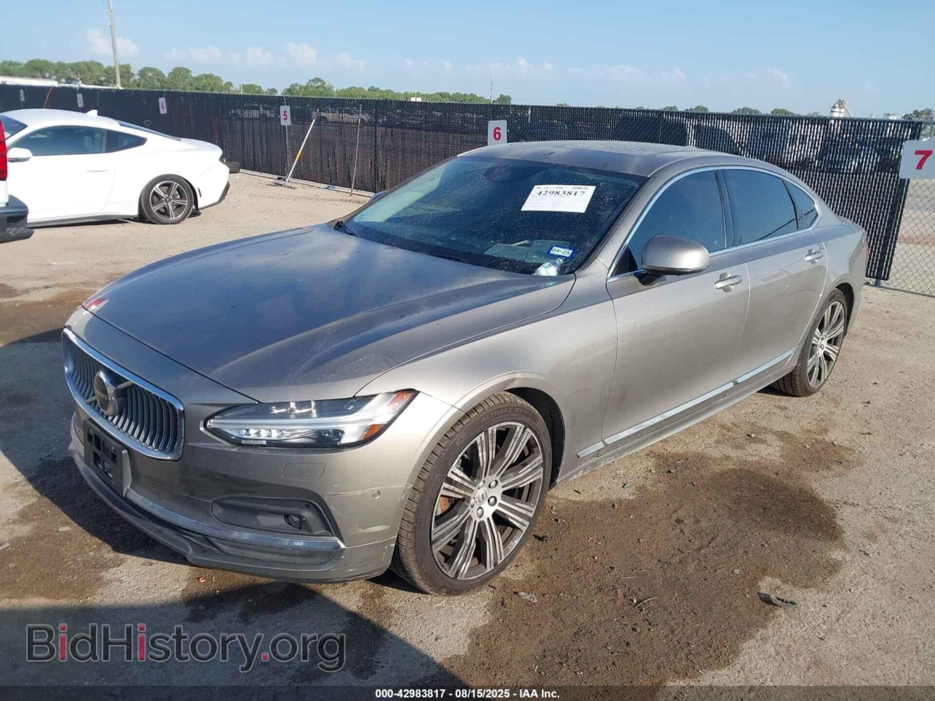 2021 VOLVO S90 - VIN: LVYA22ML4MP215871 - Фото 2