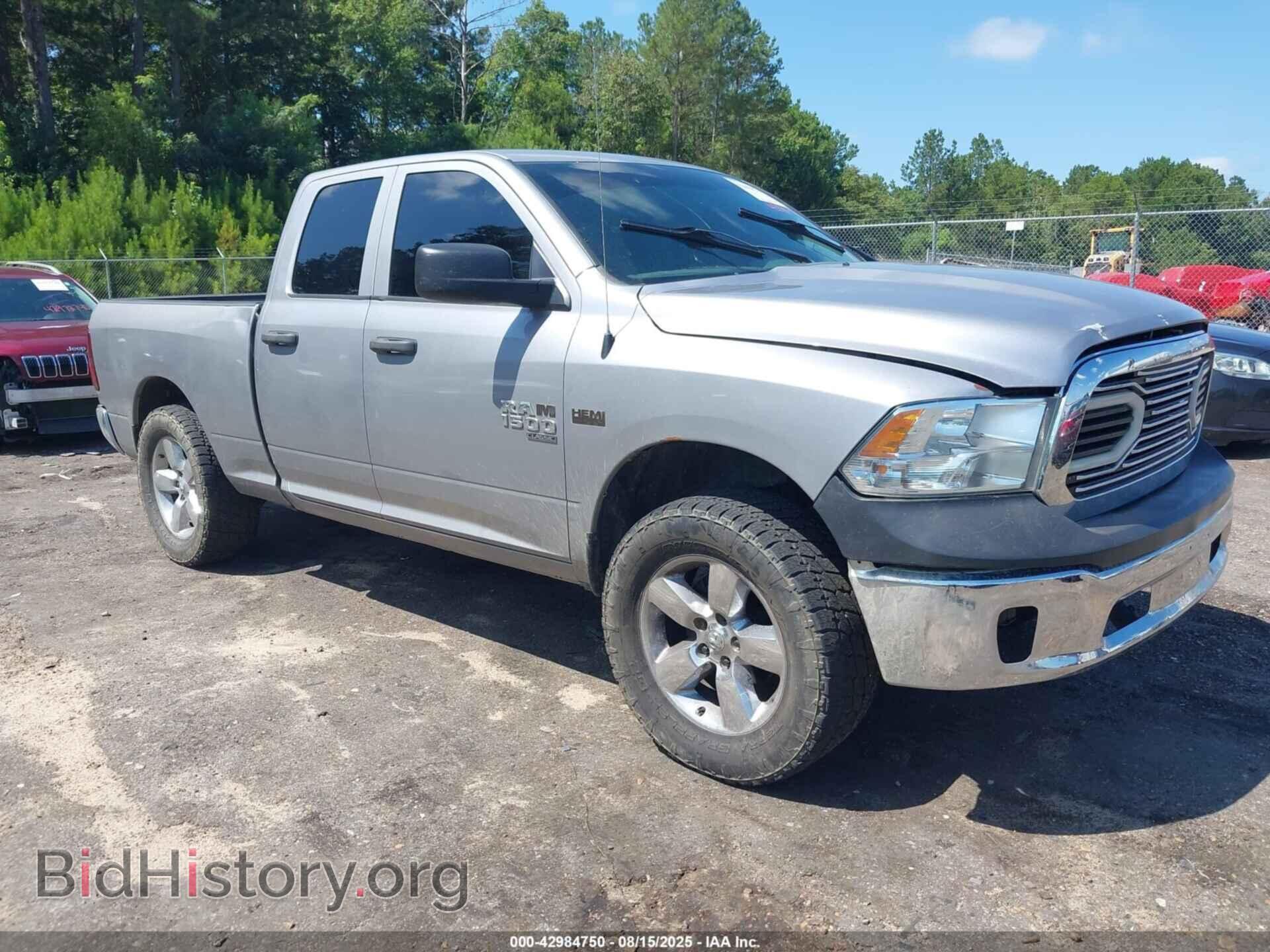 Photo 1C6RR6FT5KS604482 - RAM 1500 CLASSIC 2019