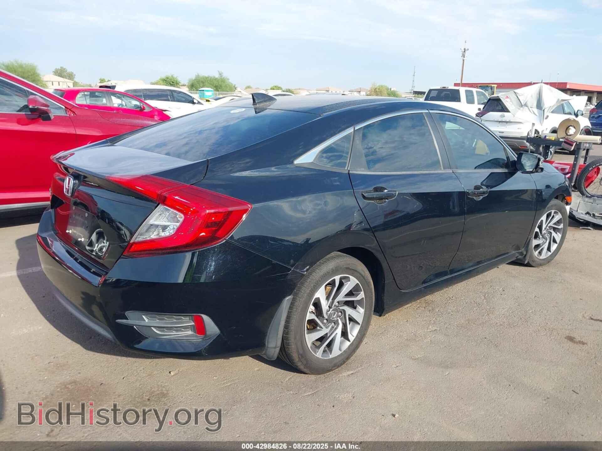 2017 HONDA CIVIC - VIN: 19XFC2F72HE022702 - Фото 4