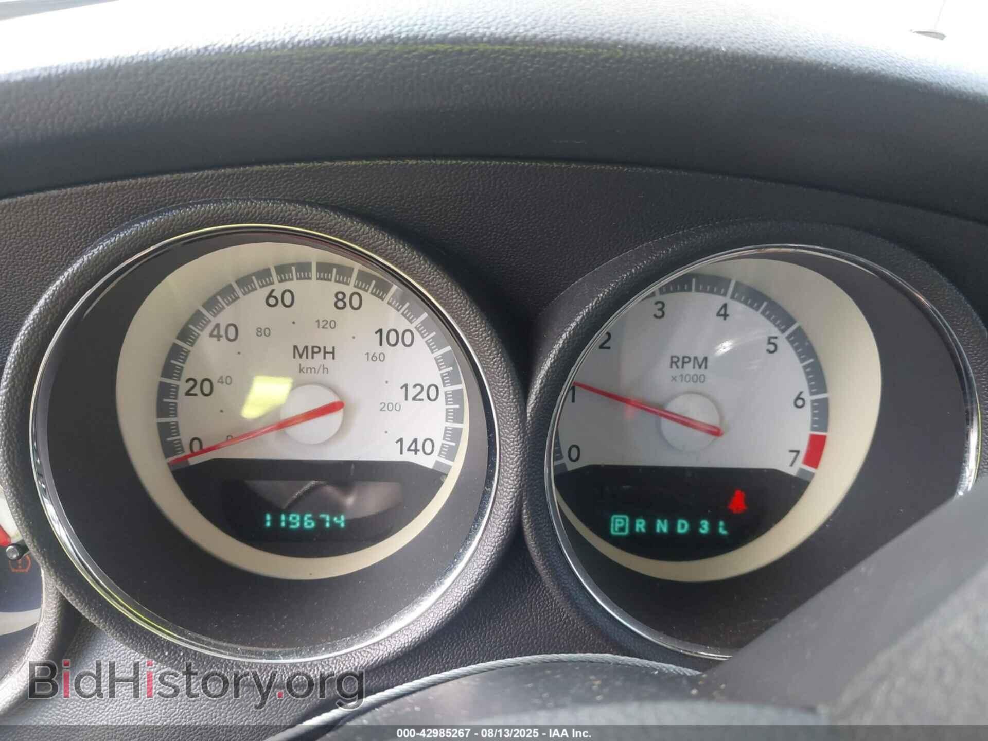 2010 DODGE CHARGER - VIN: 2B3CA4CD6AH172404 - Фото 7