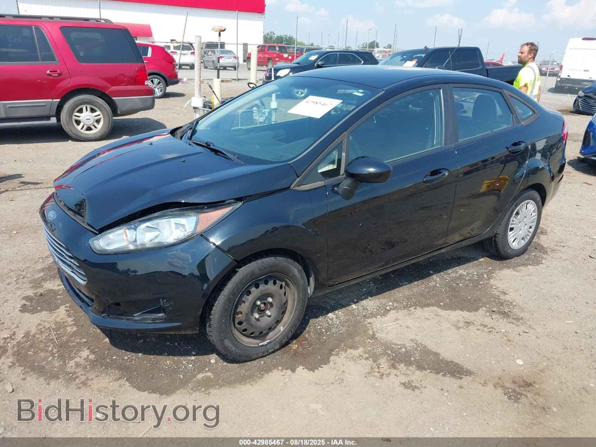 2017 FORD FIESTA - VIN: 3FADP4AJXHM125694 - Фото 2