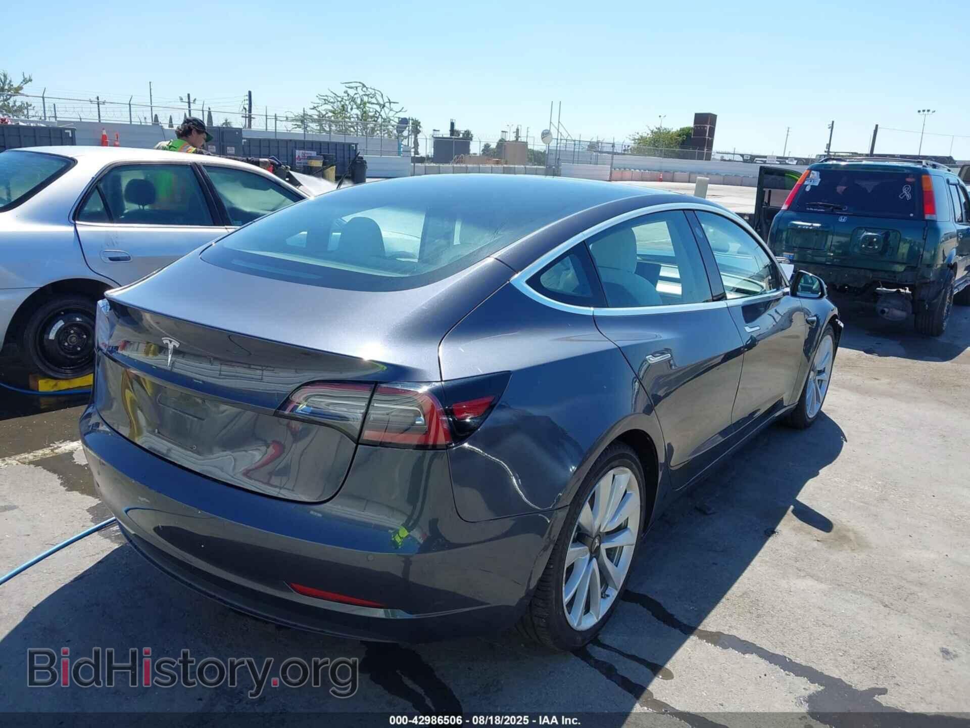 2018 TESLA MODEL 3 - VIN: 5YJ3E1EA5JF169052 - Photo 4