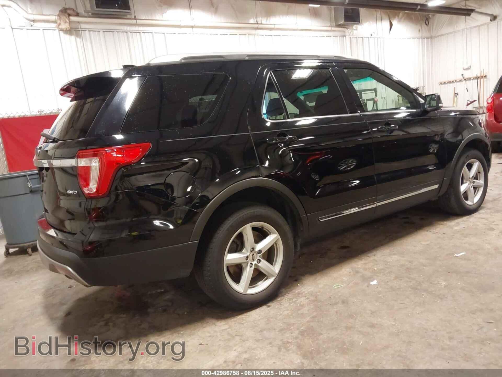 2017 FORD EXPLORER - VIN: 1FM5K8D81HGB52687 - Фото 4