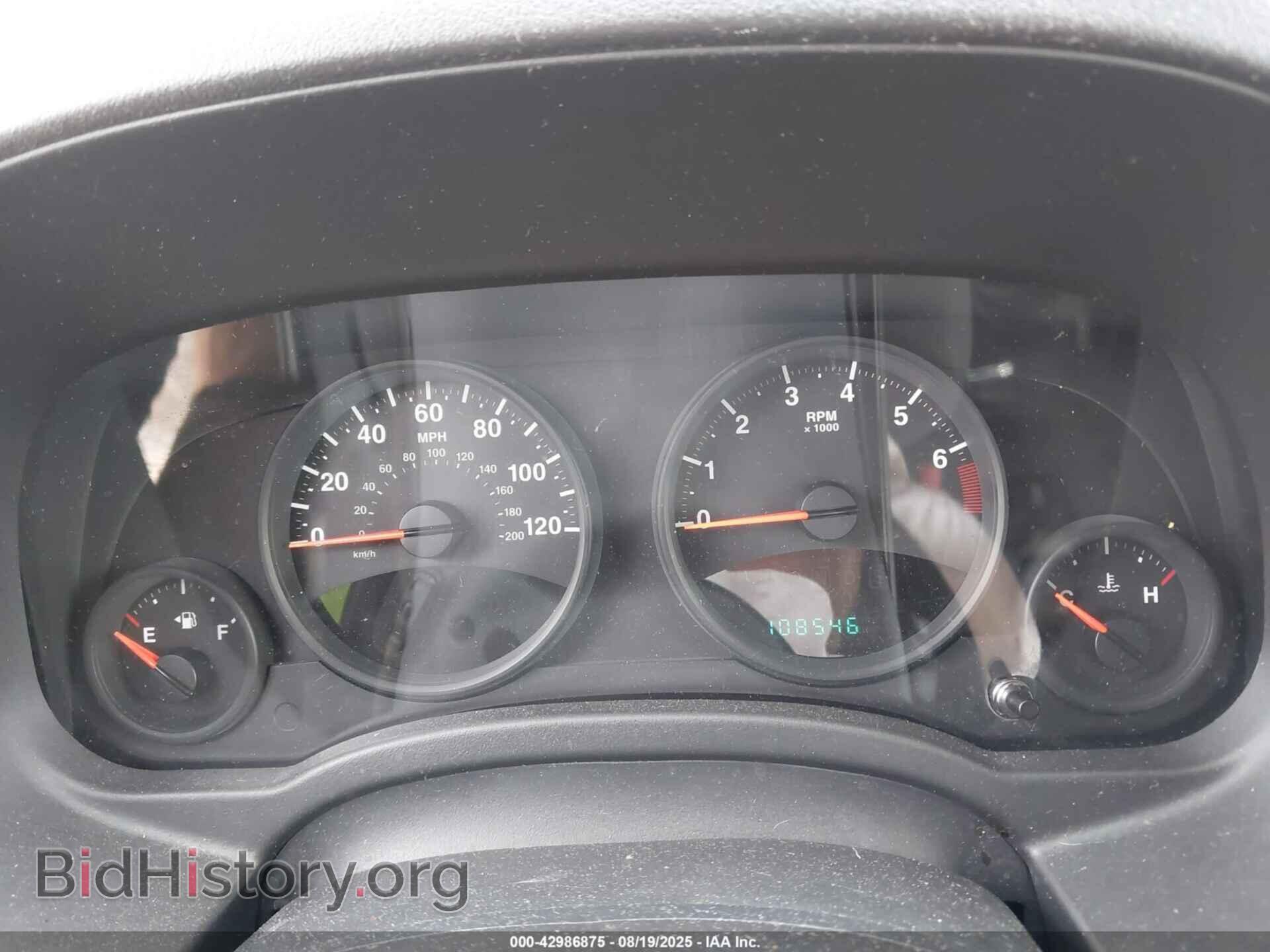 2011 JEEP COMPASS - VIN: 1J4NF1FB7BD134500 - Photo 7