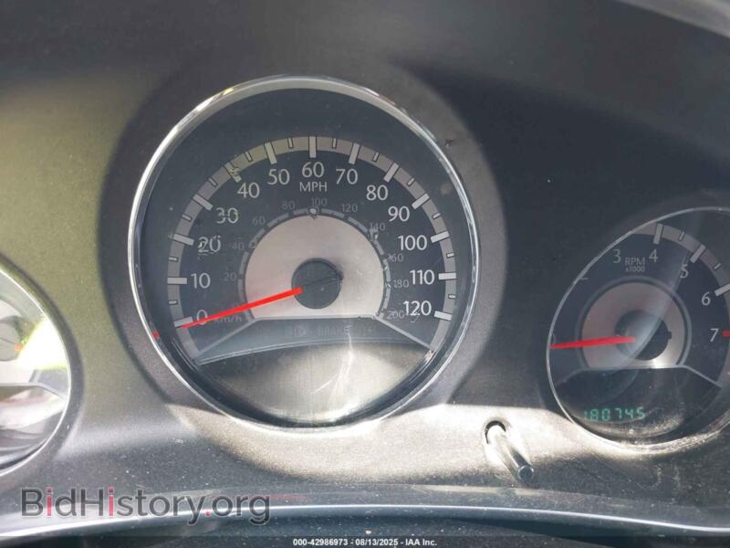 2013 Chrysler 200 (VIN 1C3CCBABXDN604717) — photo 7 of 15
