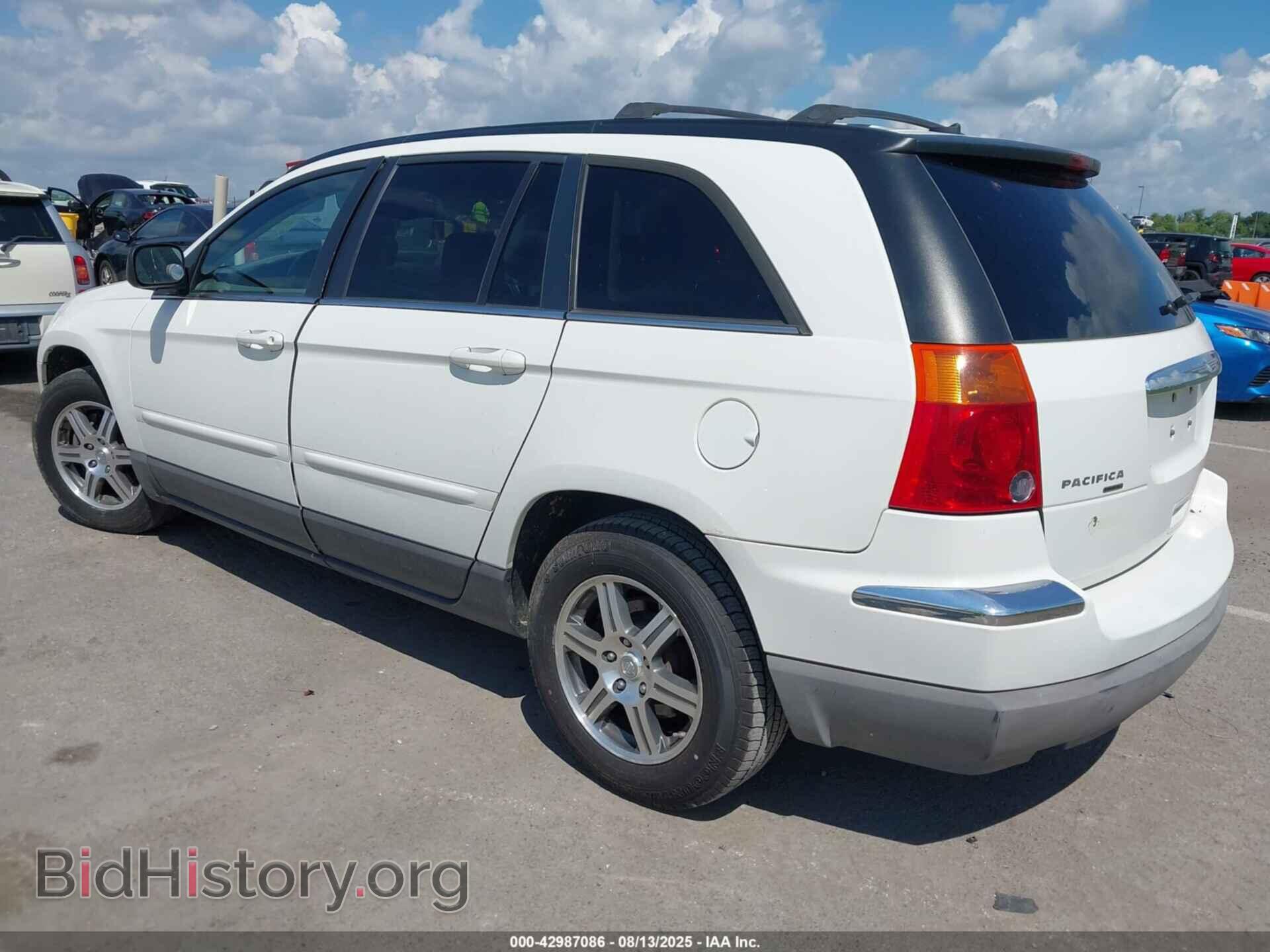 2008 CHRYSLER PACIFICA - VIN: 2A8GM68X68R641476 - Фото 3