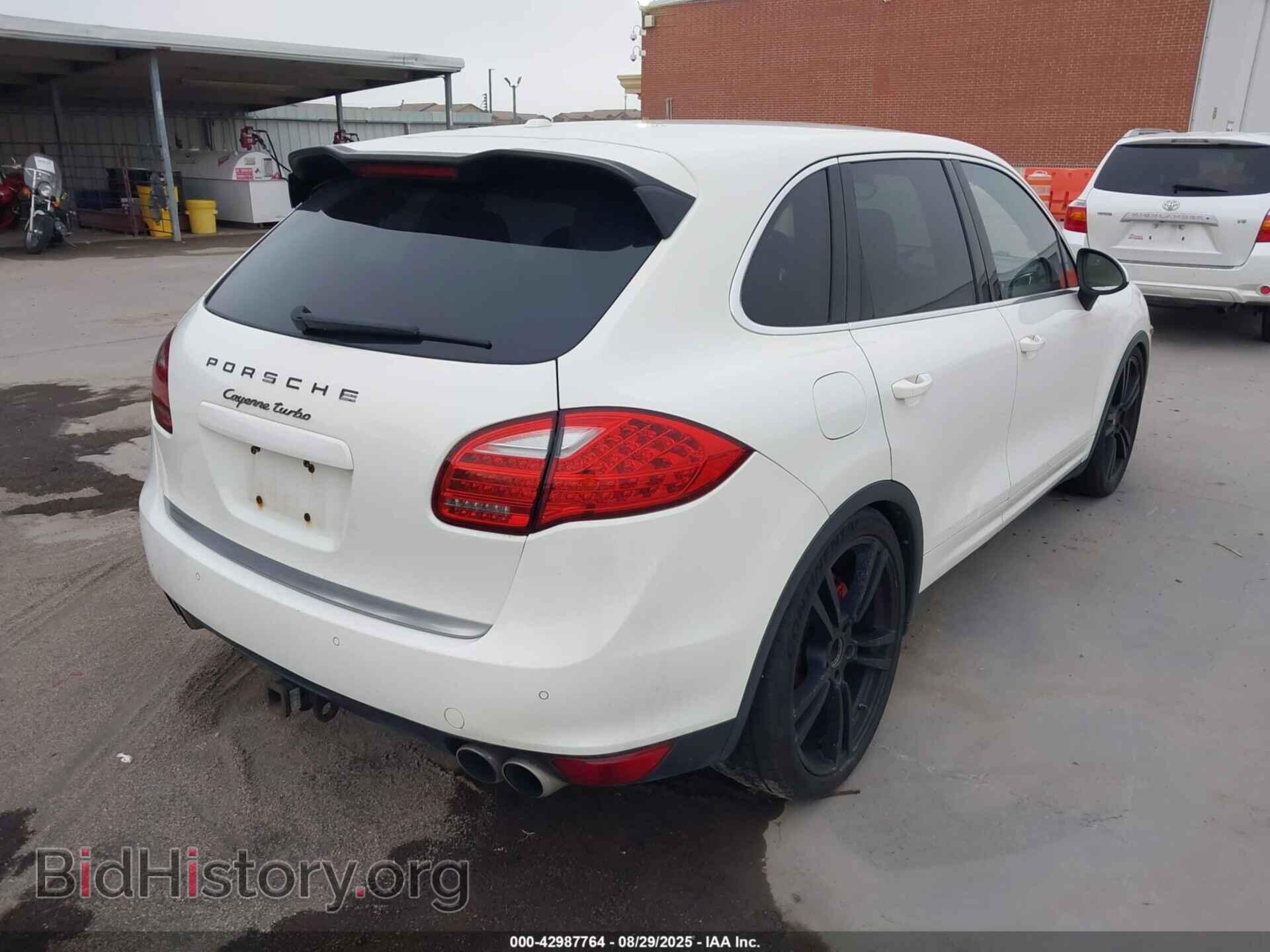 2011 PORSCHE CAYENNE - VIN: WP1AC2A25BLA81472 - Фото 4