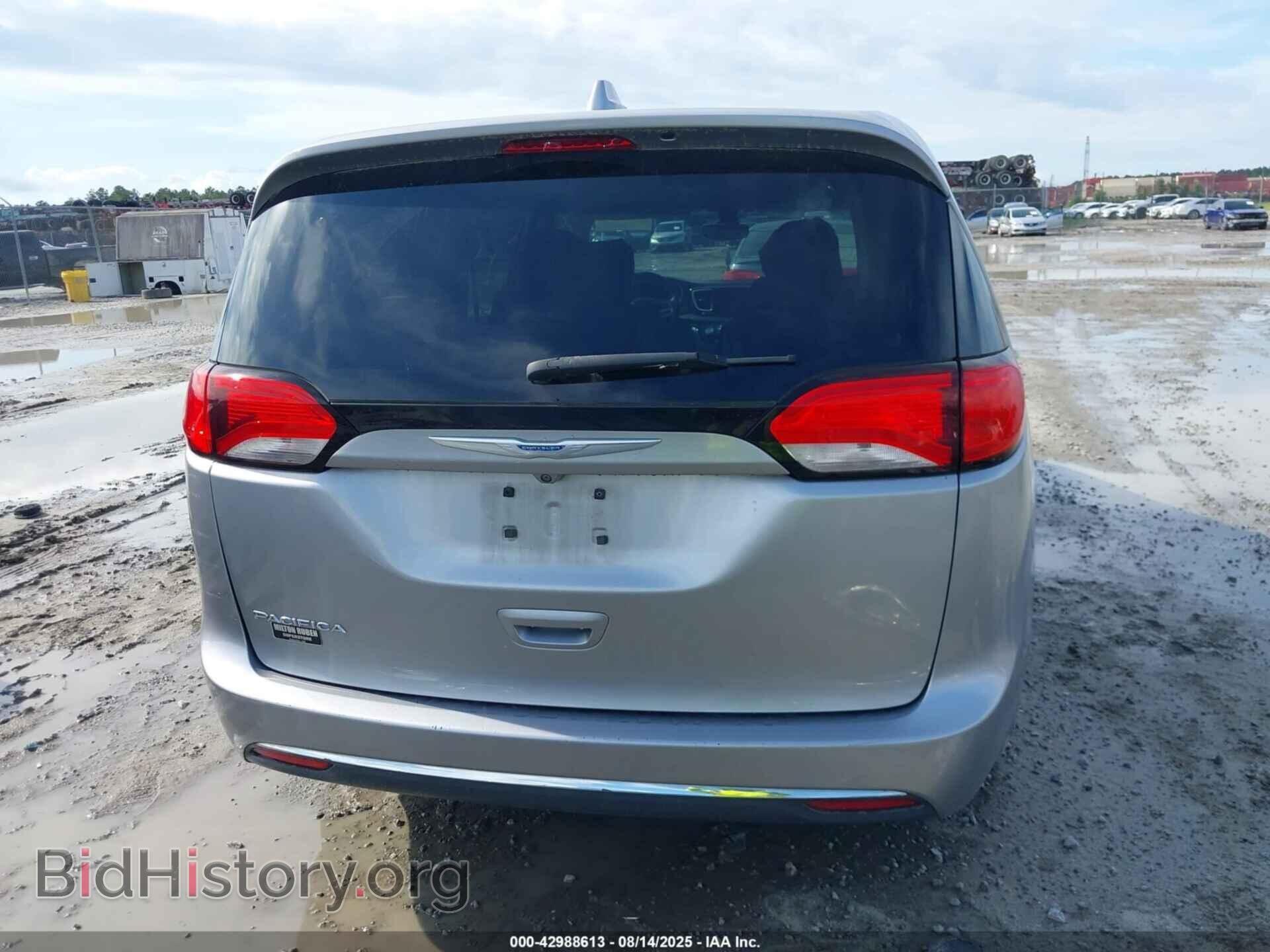 2017 CHRYSLER PACIFICA - VIN: 2C4RC1BG8HR803364 - Фото 17