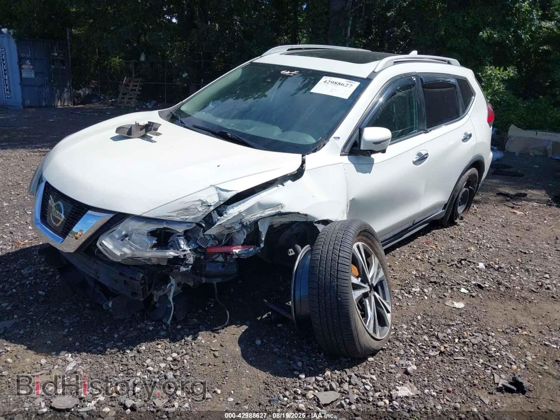 2017 NISSAN ROGUE - VIN: 5N1AT2MVXHC828883 - Фото 2