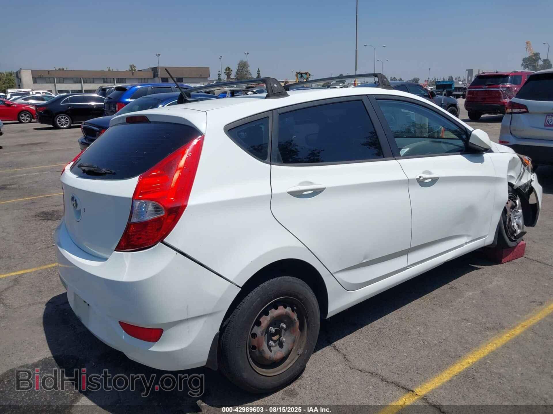 2013 HYUNDAI ACCENT - VIN: KMHCT5AE5DU066176 - Фото 4