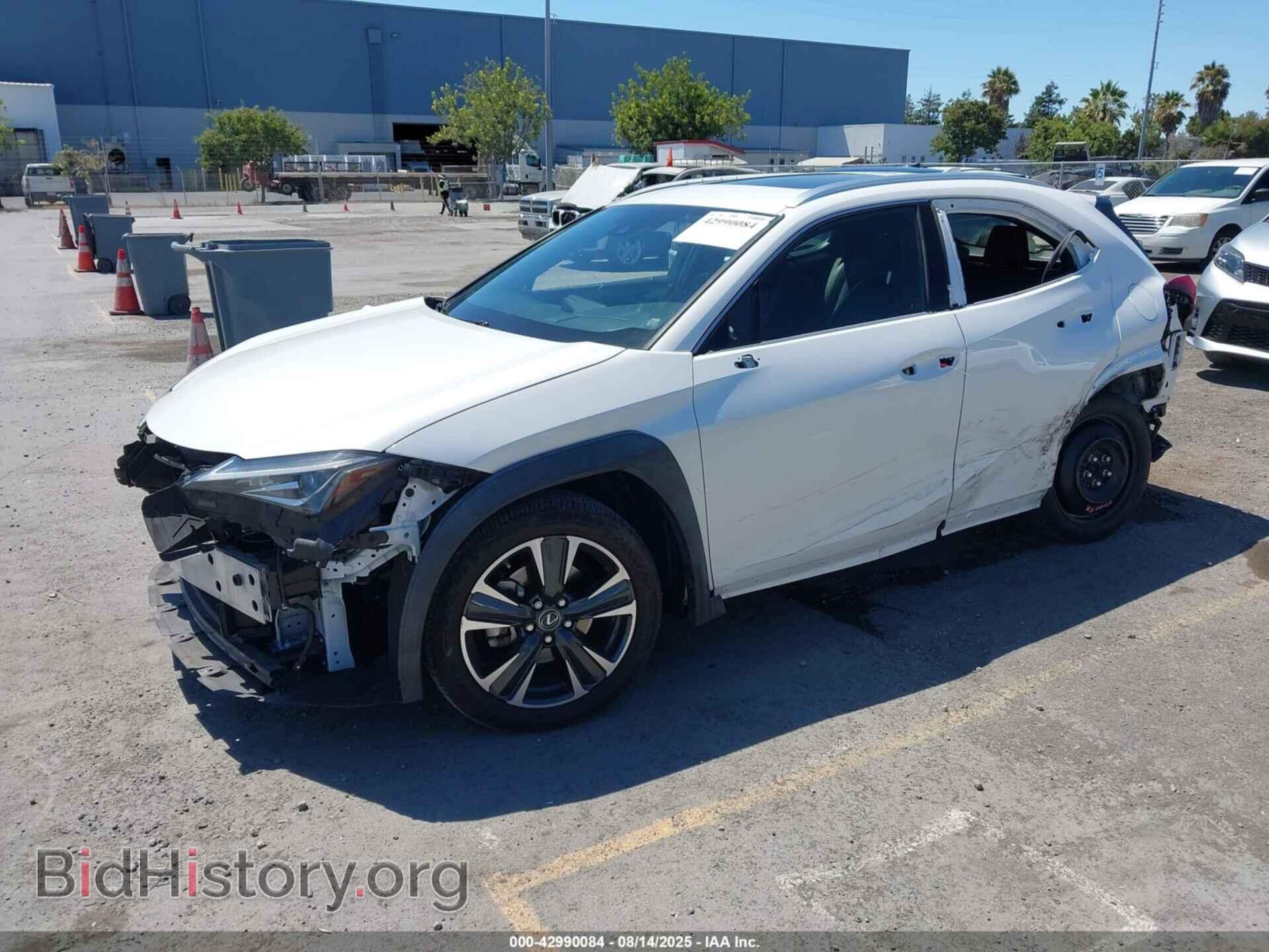 2019 LEXUS UX 200 - VIN: JTHY3JBH6K2004658 - Фото 2