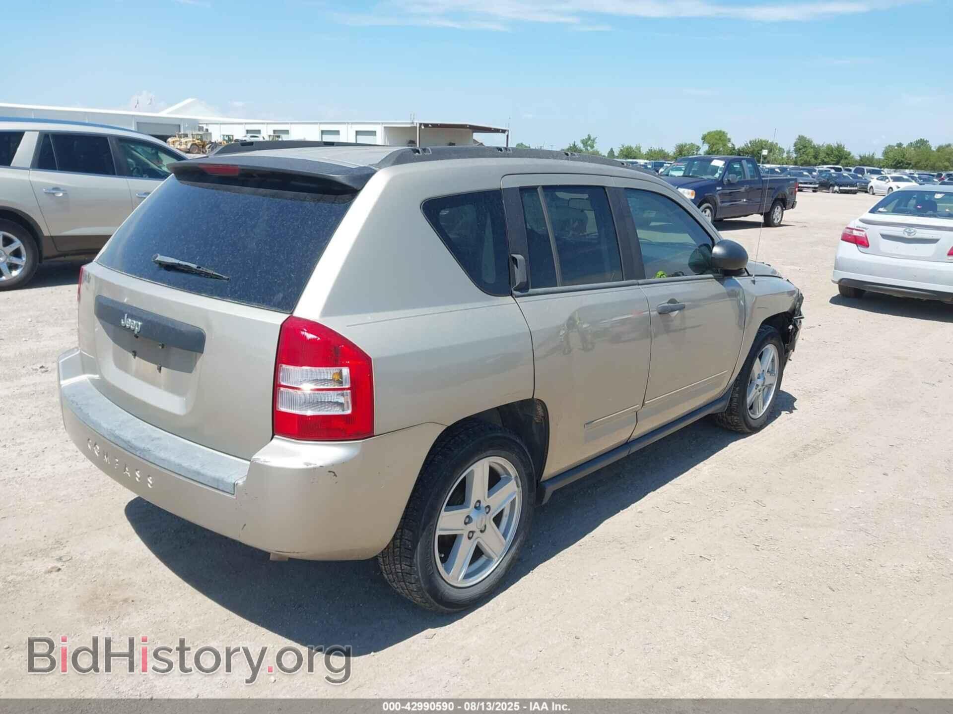 2009 JEEP COMPASS - VIN: 1J4FT47B29D140681 - Photo 4