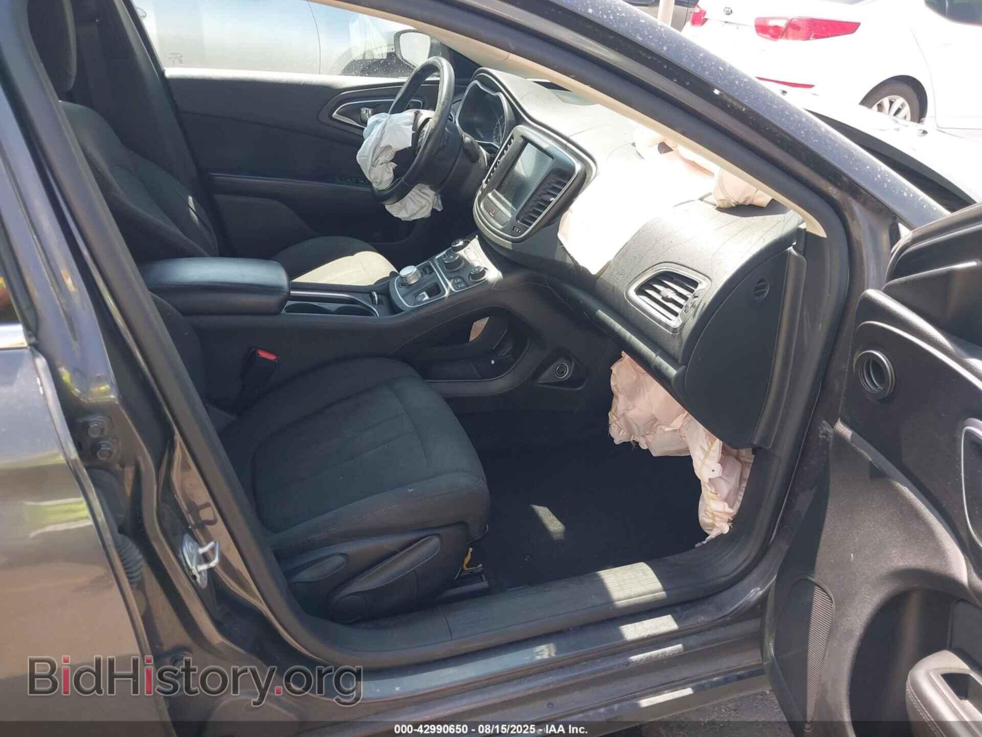2016 CHRYSLER 200 - VIN: 1C3CCCABXGN155890 - Фото 5