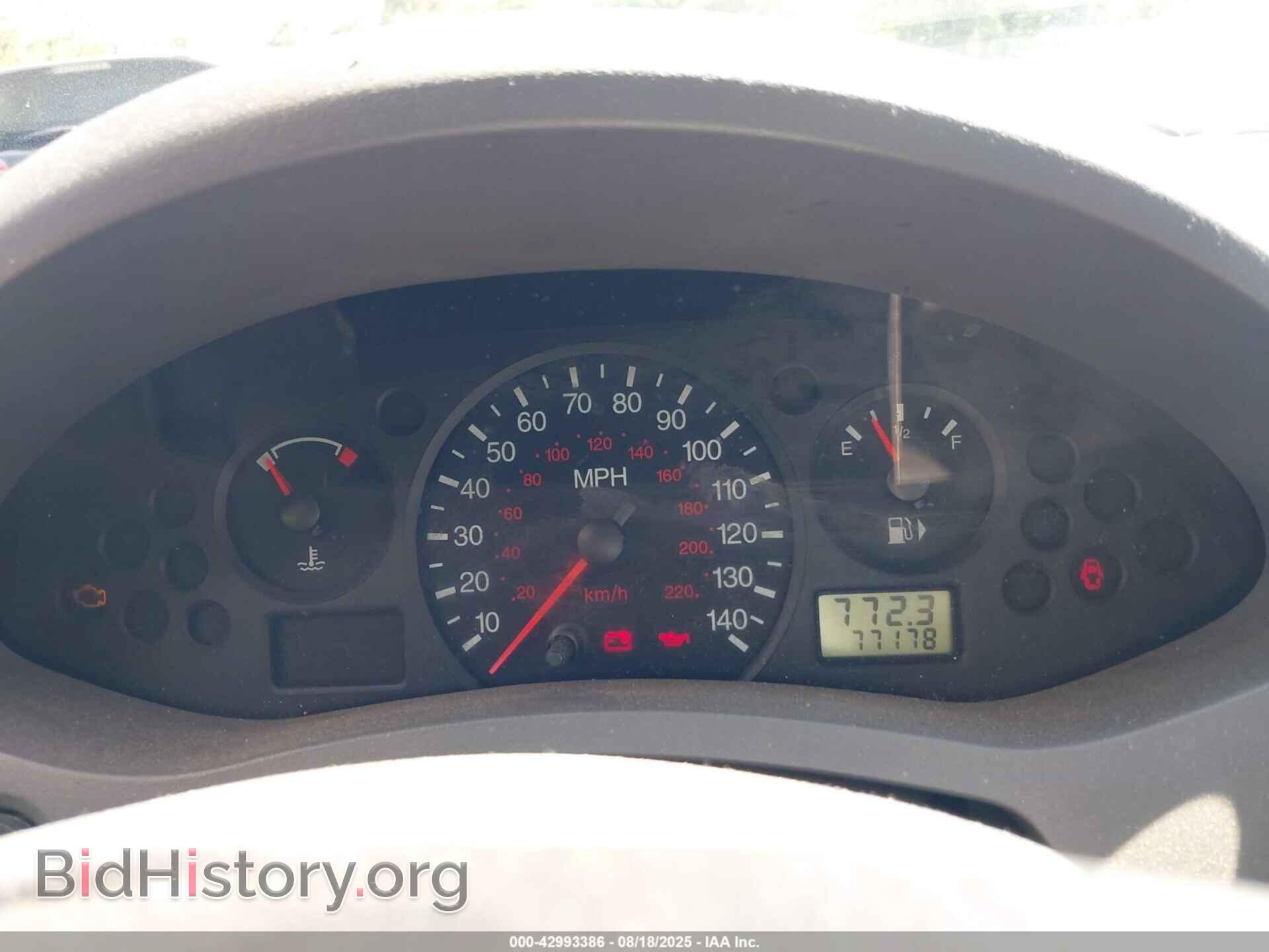 2005 FORD FOCUS - VIN: 1FAFP36N25W293100 - Фото 7