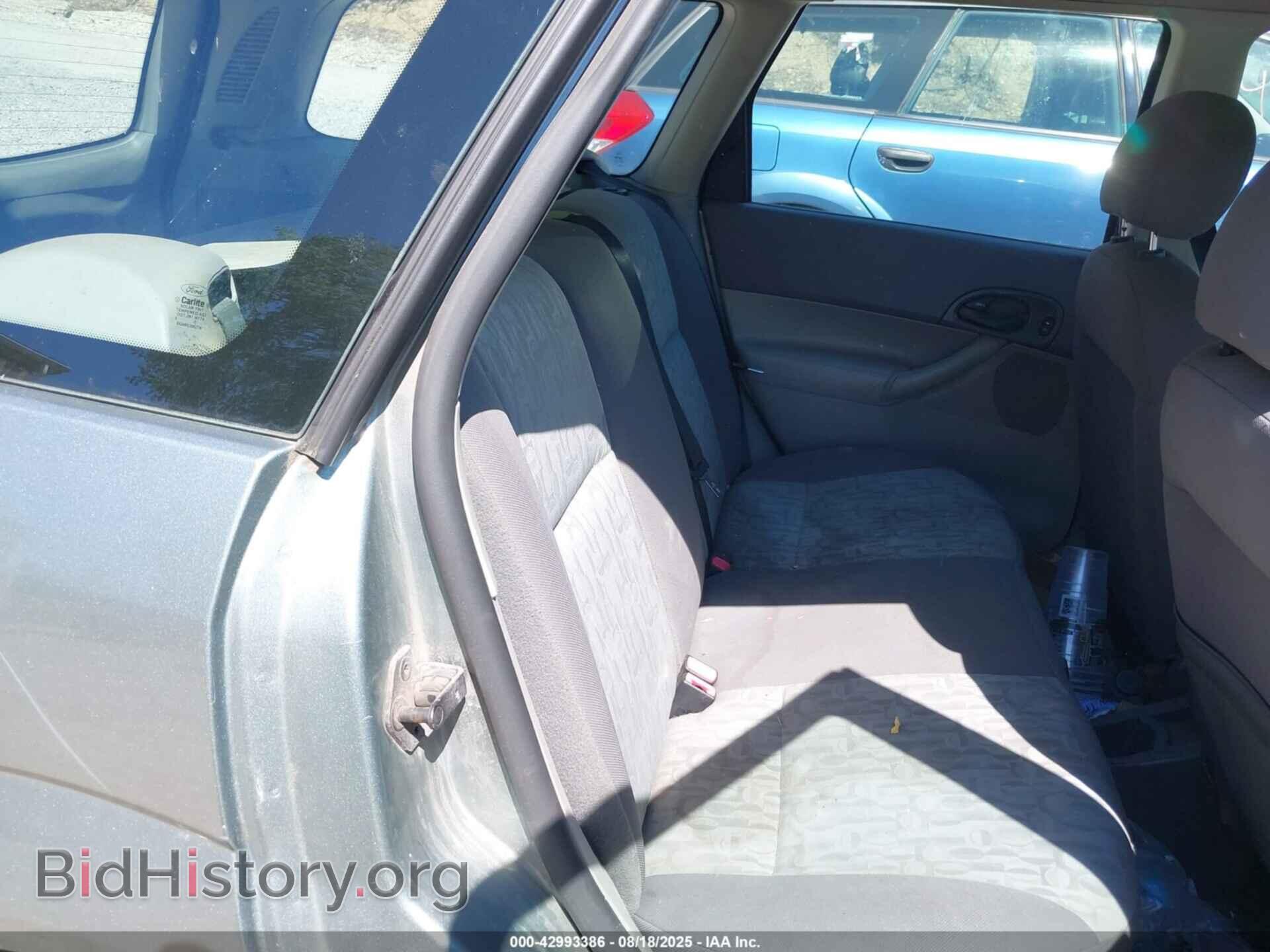 2005 FORD FOCUS - VIN: 1FAFP36N25W293100 - Фото 8