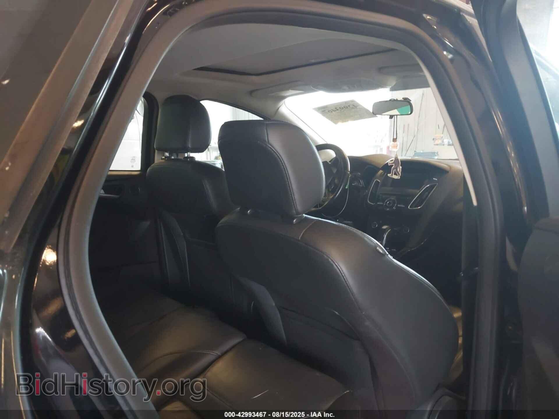2016 FORD FOCUS - VIN: 1FADP3N22GL223003 - Photo 8