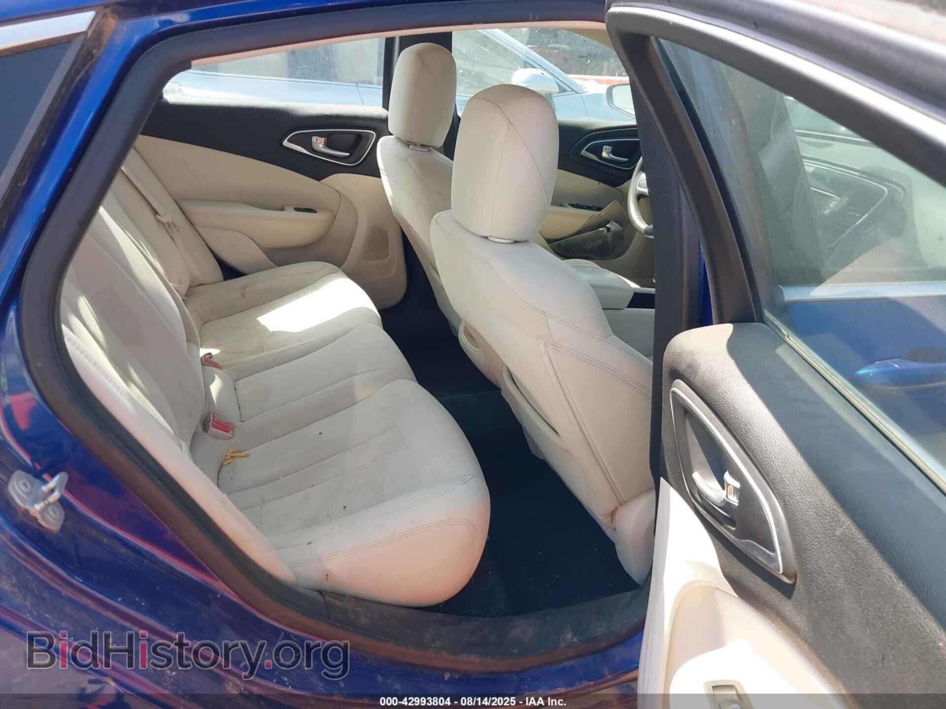 2015 CHRYSLER 200 - VIN: 1C3CCCAB5FN554396 - Фото 8