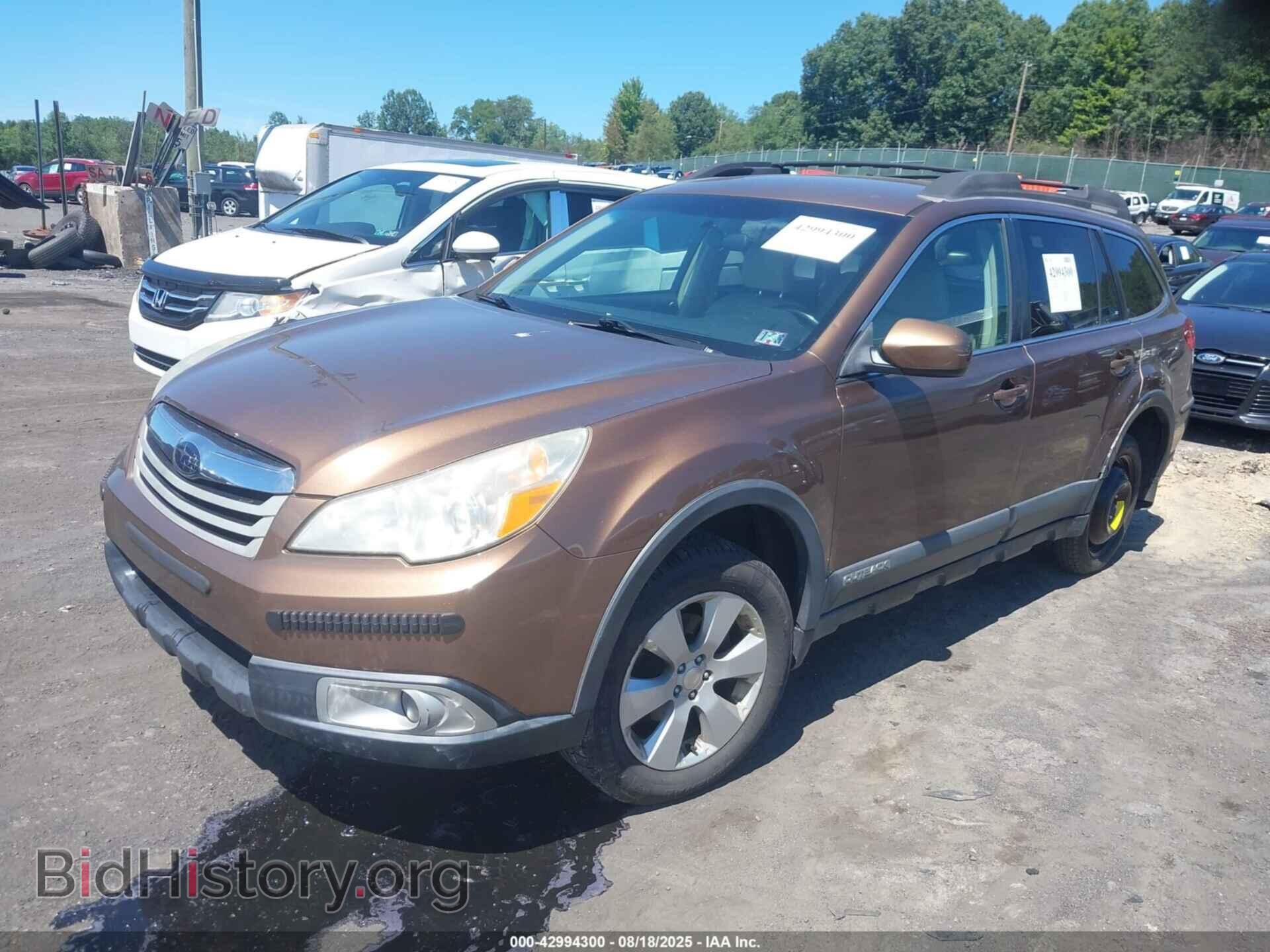 2011 SUBARU OUTBACK - VIN: 4S4BRBCC2B3357693 - Фото 2