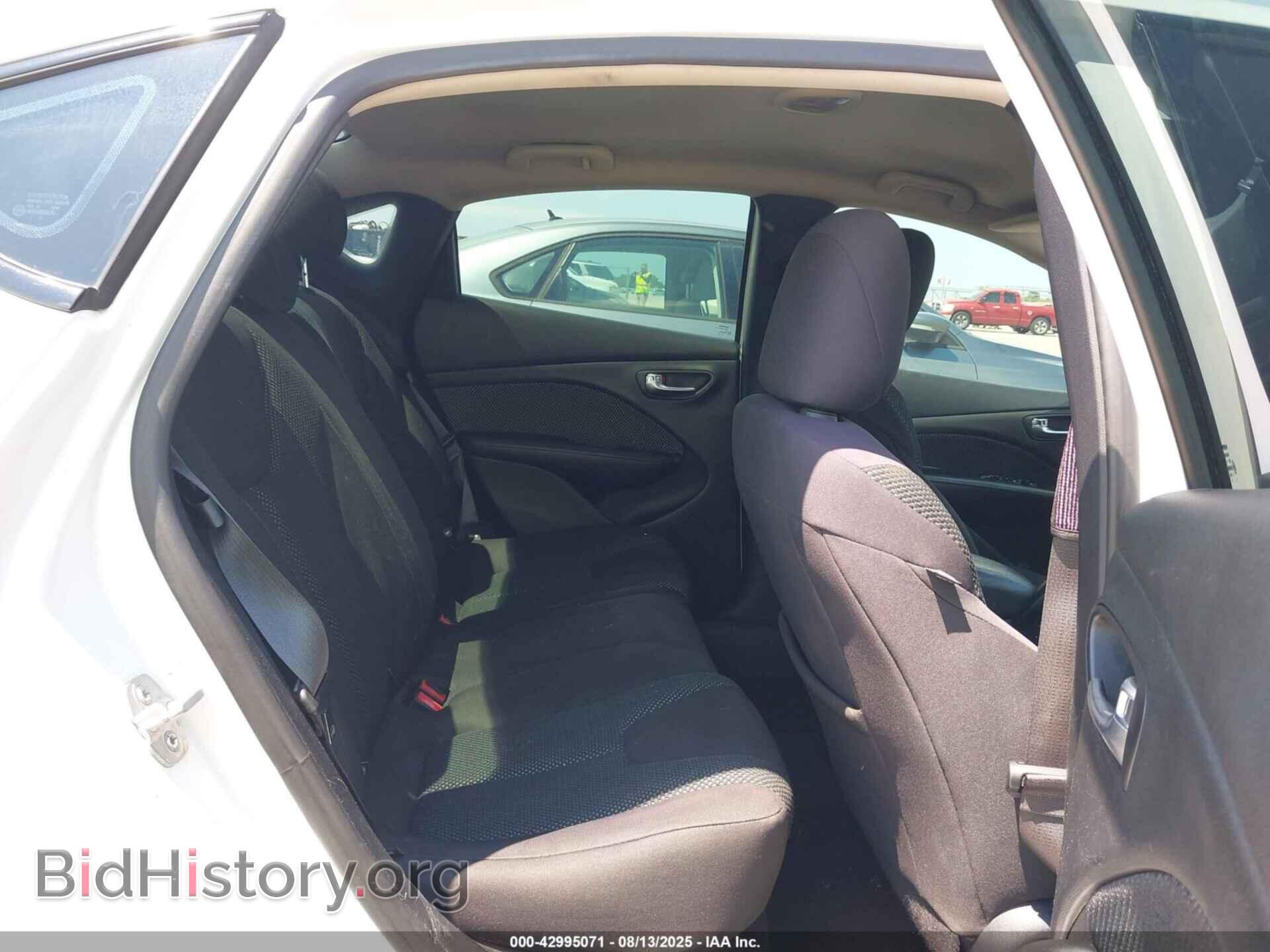 2014 DODGE DART - VIN: 1C3CDFAA5ED677285 - Photo 8