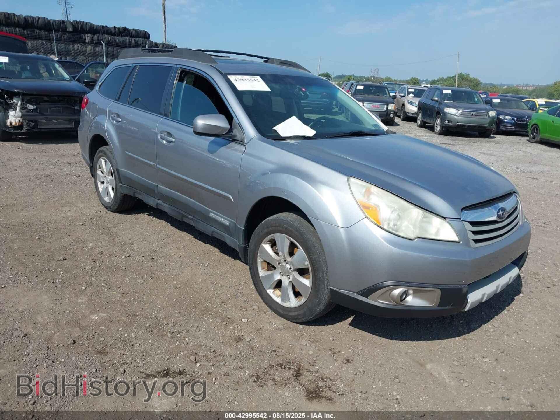 Photo 4S4BRDLC4B2396240 - SUBARU OUTBACK 2011