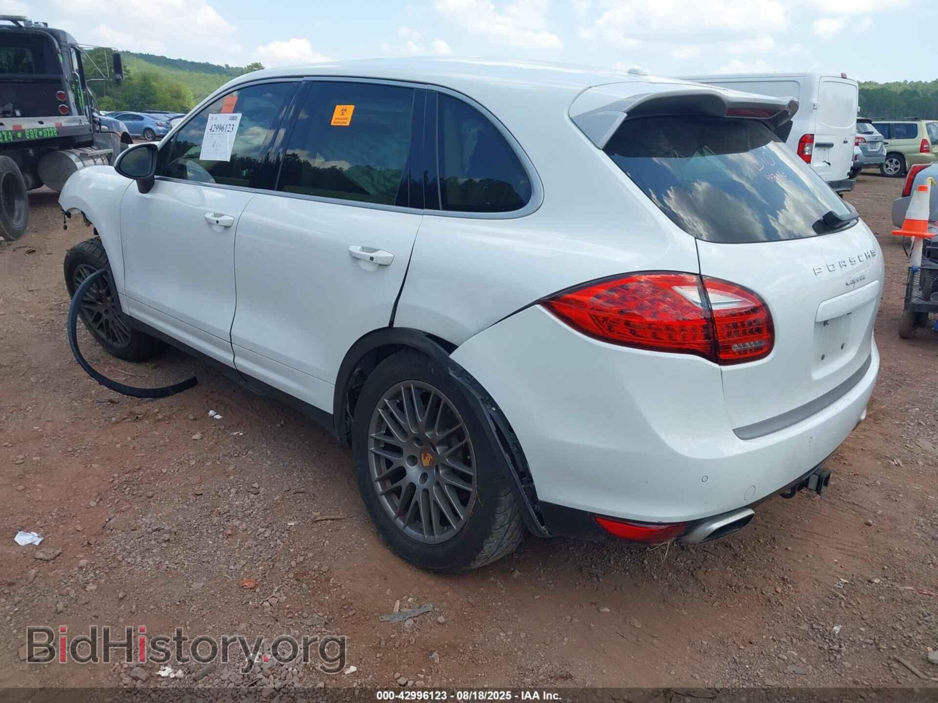 2014 PORSCHE CAYENNE - VIN: WP1AA2A23ELA07154 - Фото 3