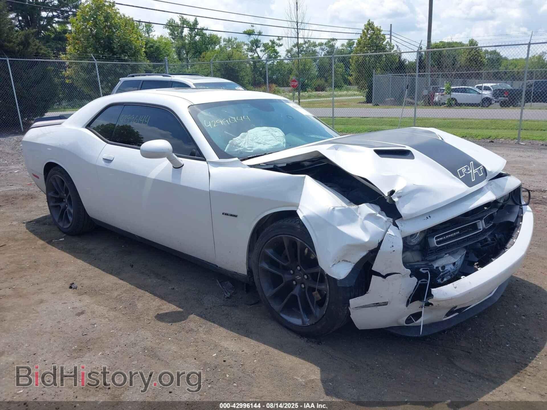 Фотография 2C3CDZAT2FH895112 - DODGE CHALLENGER 2015