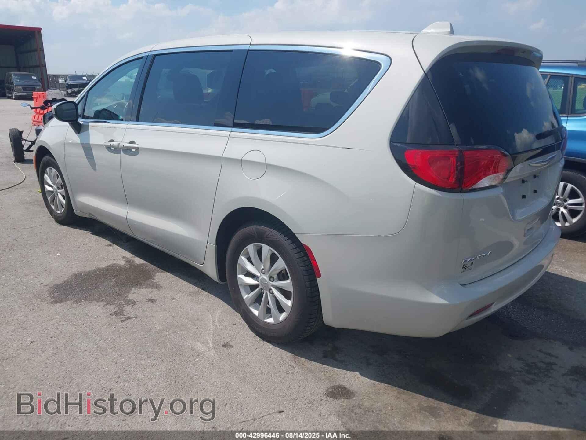 2017 CHRYSLER PACIFICA - VIN: 2C4RC1DG1HR551695 - Фото 3