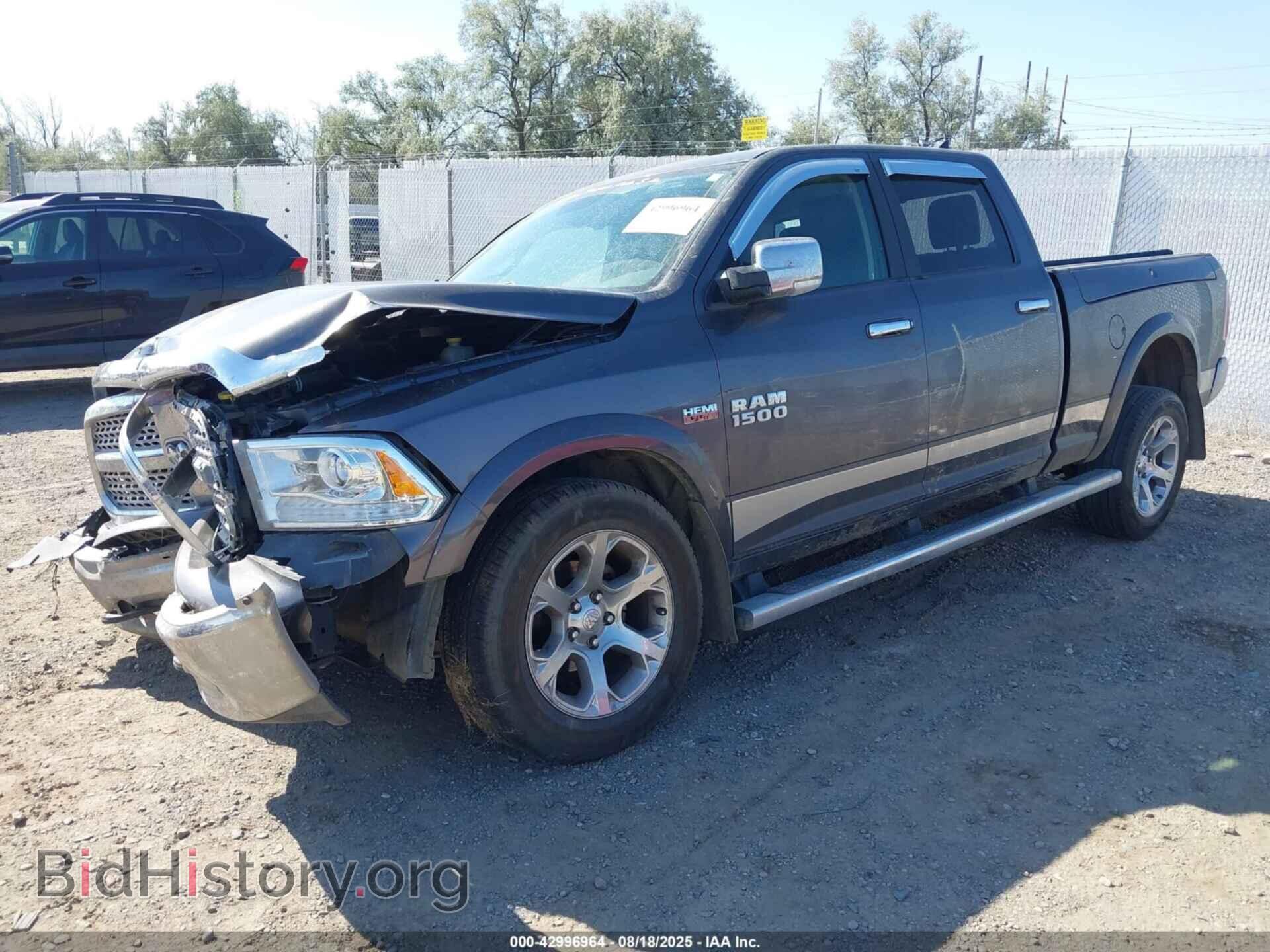 2016 RAM 1500 - VIN: 1C6RR7VT1GS379718 - Фото 2