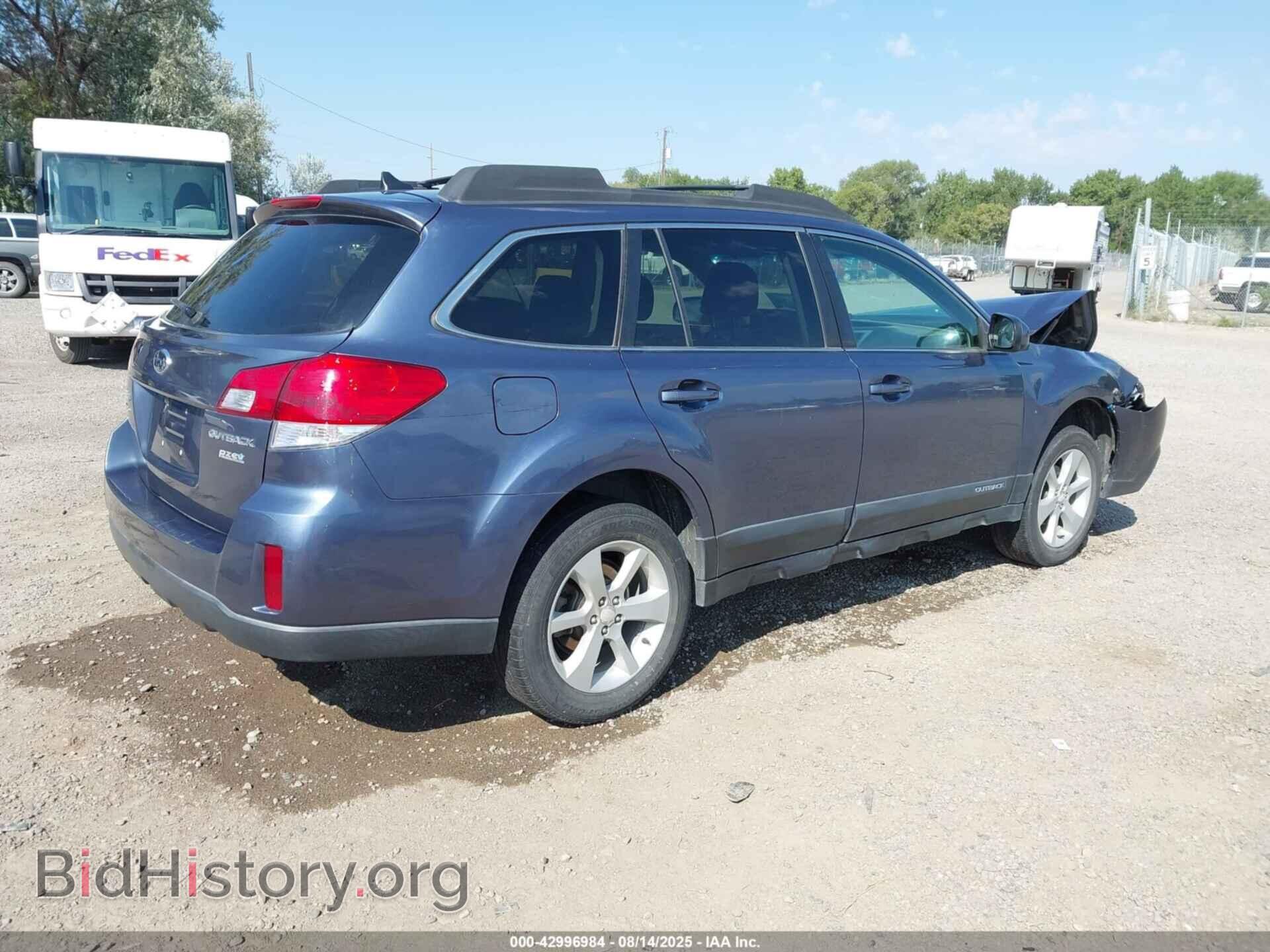 2014 SUBARU OUTBACK - VIN: 4S4BRBCC4E3313022 - Фото 4