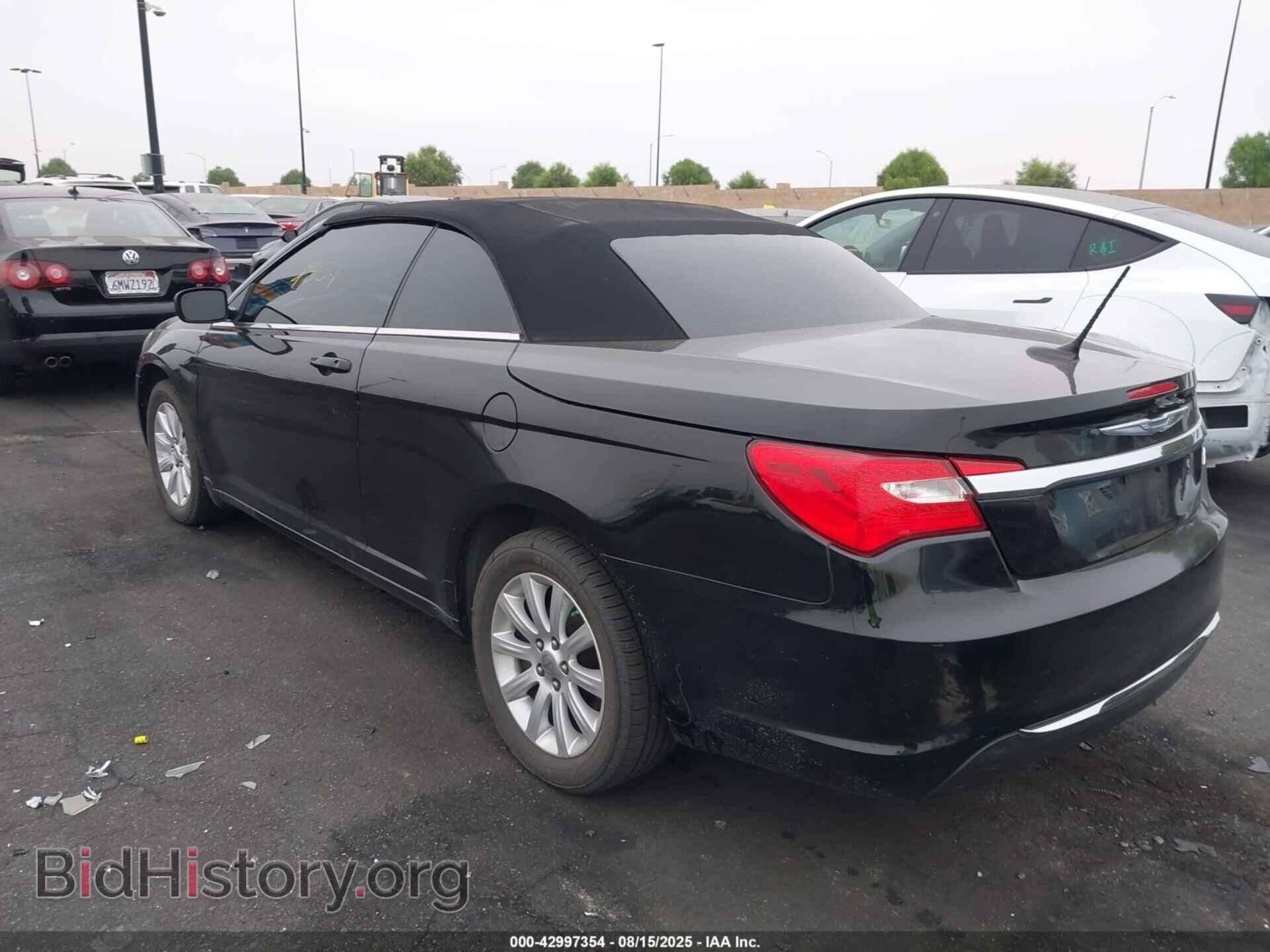 2012 CHRYSLER 200 - VIN: 1C3BCBEB7CN218910 - Фото 3