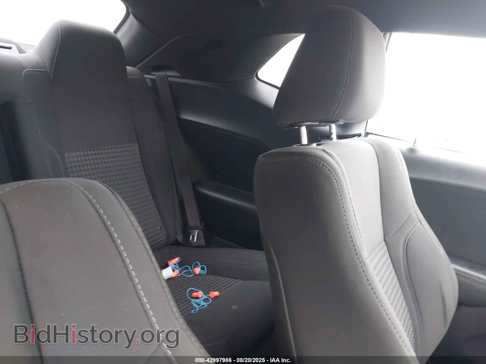 2017 DODGE CHALLENGER - VIN: 2C3CDZAG4HH651872 - Photo 8