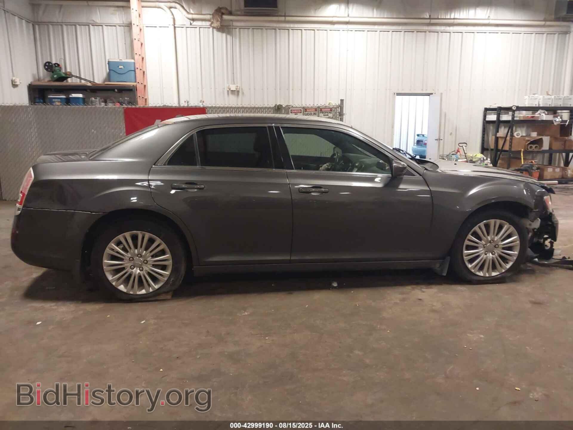 2013 CHRYSLER 300 - VIN: 2C3CCARG6DH708382 - Фото 14
