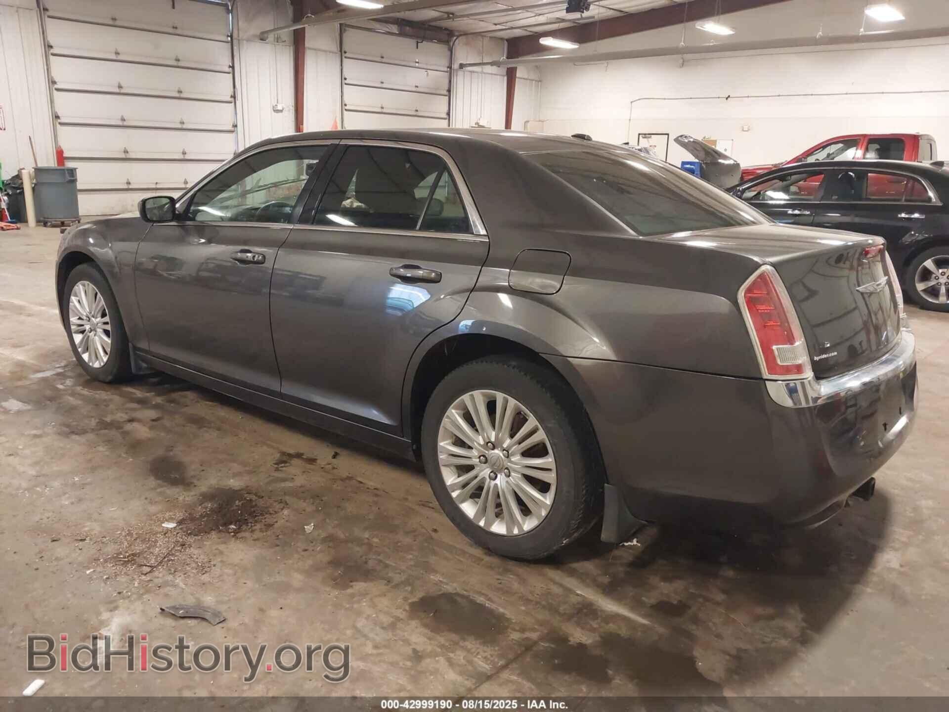 2013 CHRYSLER 300 - VIN: 2C3CCARG6DH708382 - Фото 3