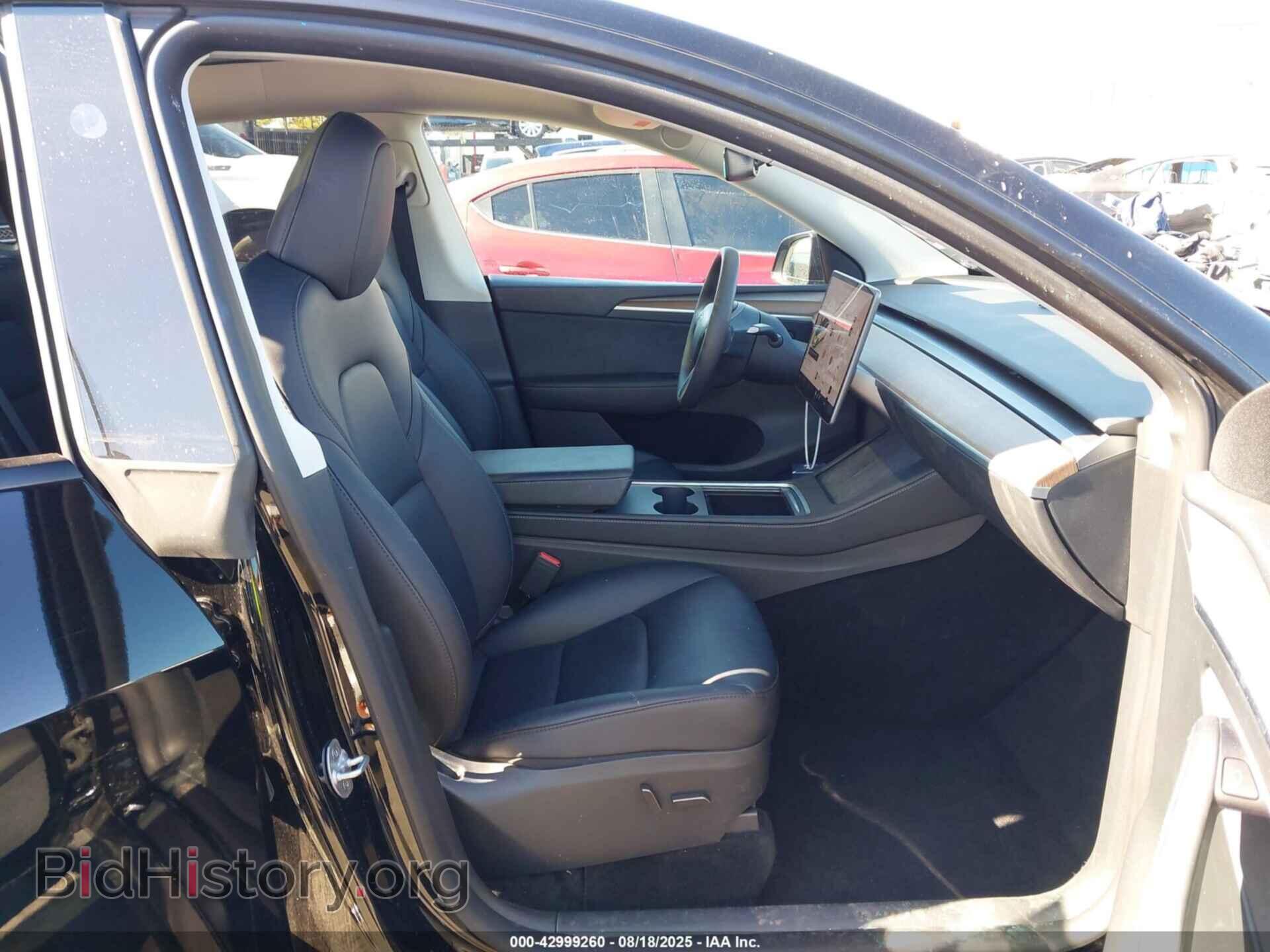 2024 TESLA MODEL Y - VIN: 7SAYGDED5RF054445 - Фото 5