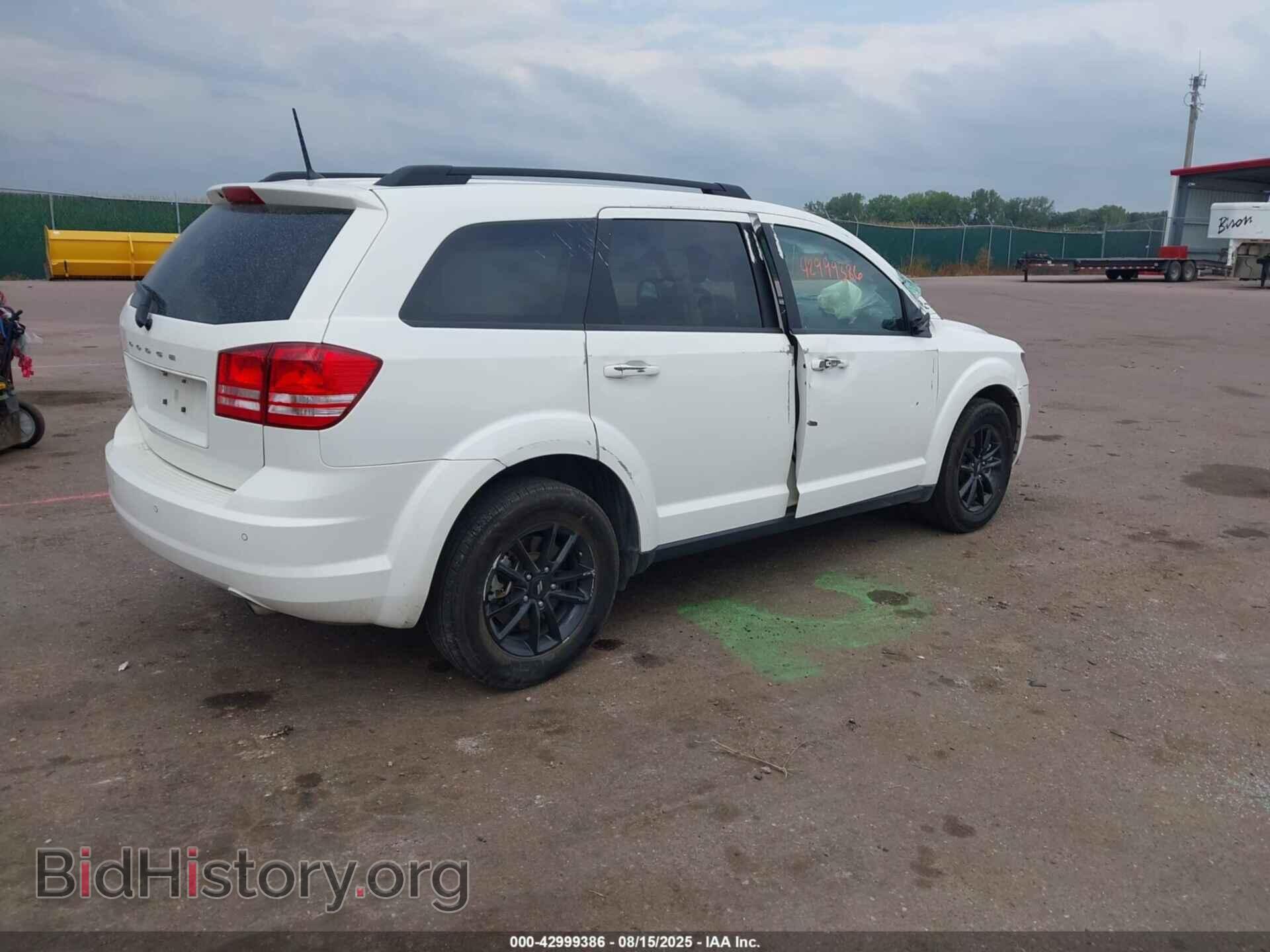 2020 DODGE JOURNEY - VIN: 3C4PDCAB1LT243473 - Фото 4