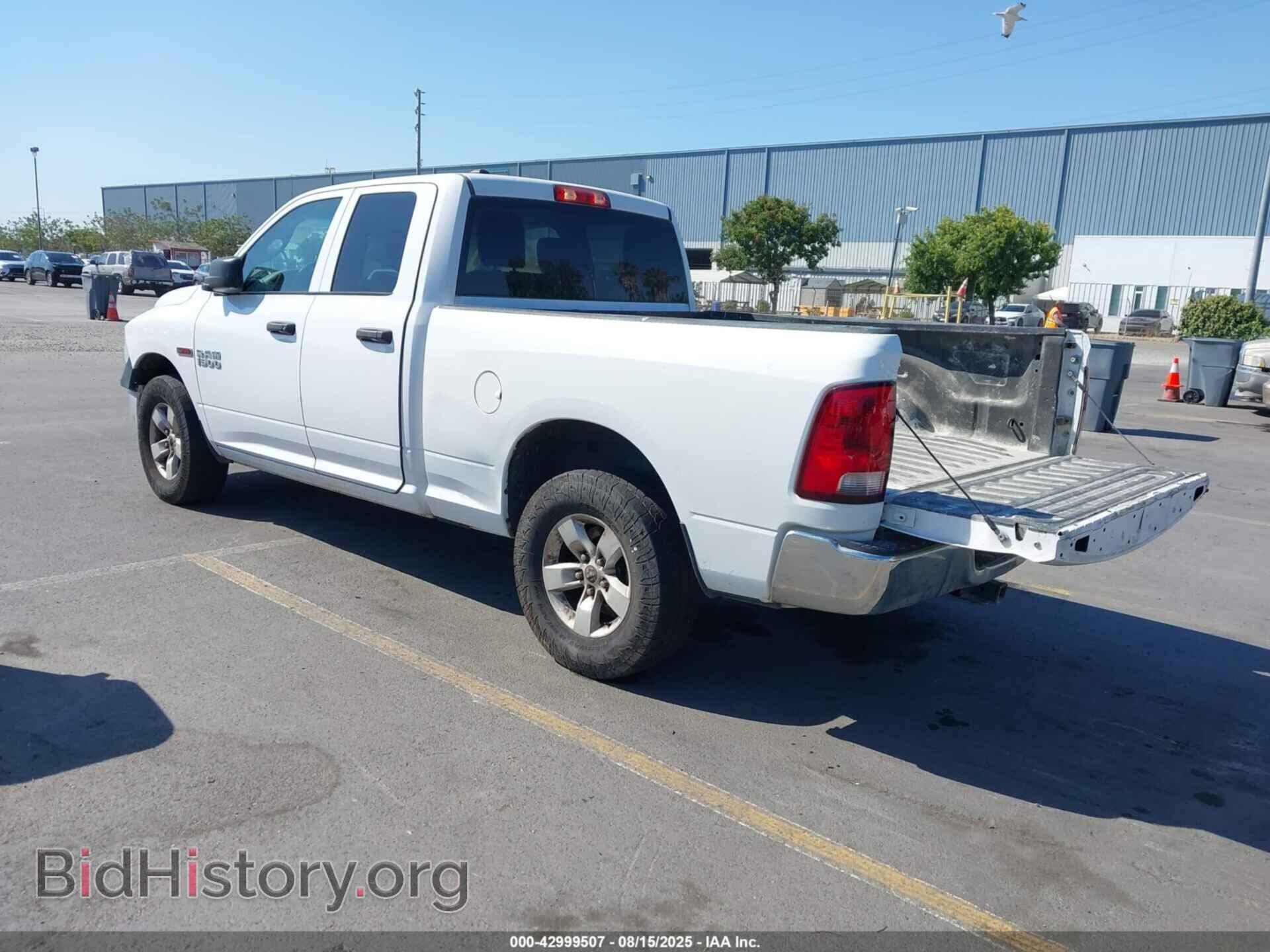 2018 RAM 1500 - VIN: 1C6RR7FM2JS228000 - Фото 3