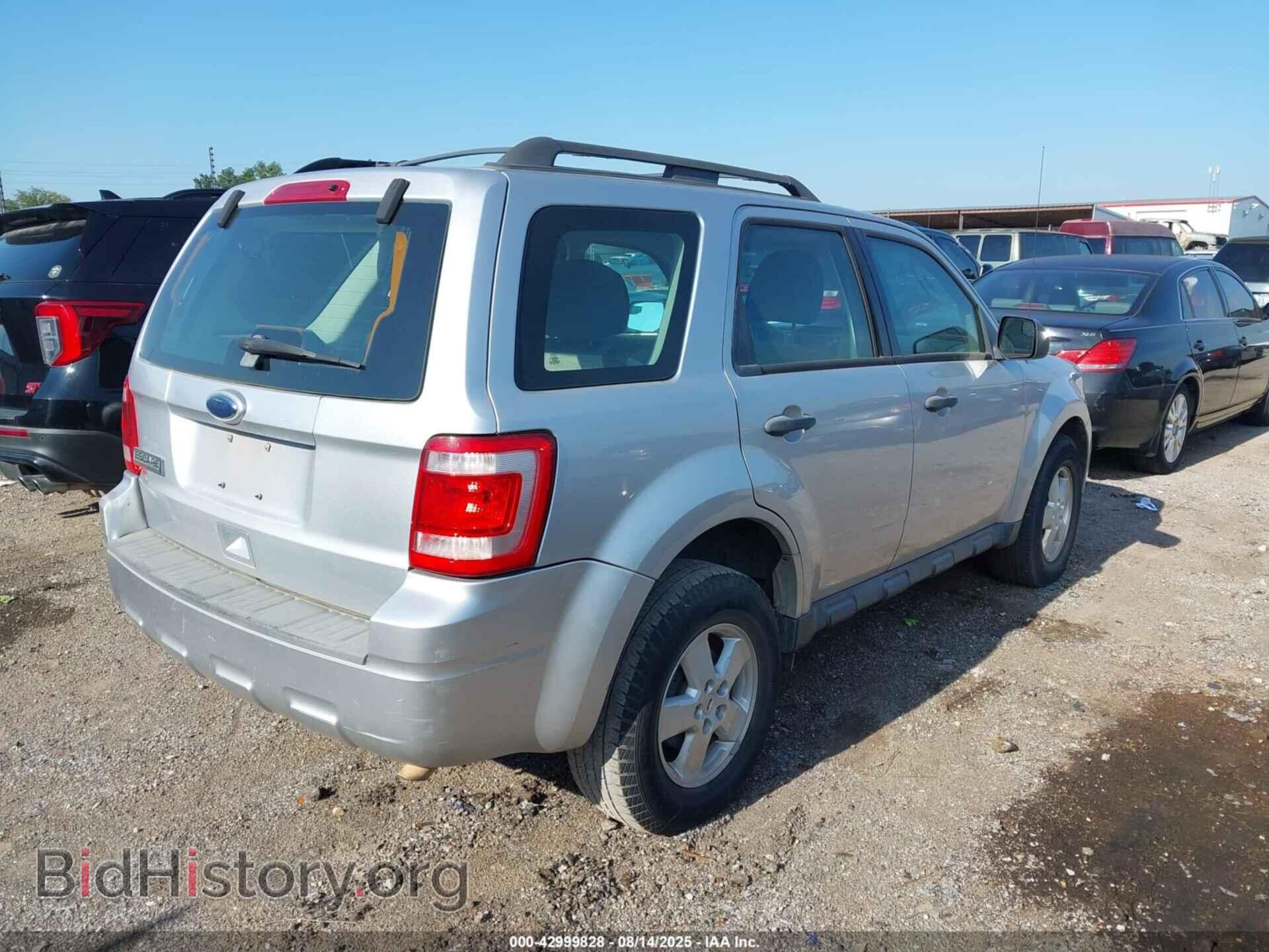 2010 FORD ESCAPE - VIN: 1FMCU0C70AKB65171 - Фото 4