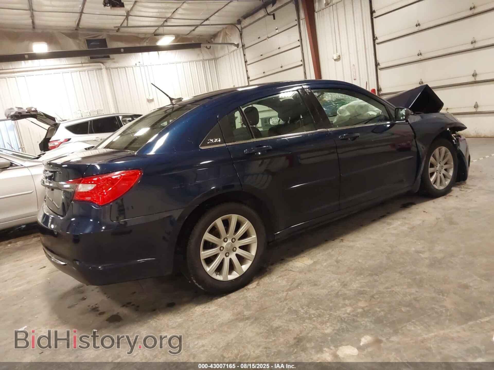 2013 CHRYSLER 200 - VIN: 1C3CCBBG4DN669105 - Фото 4