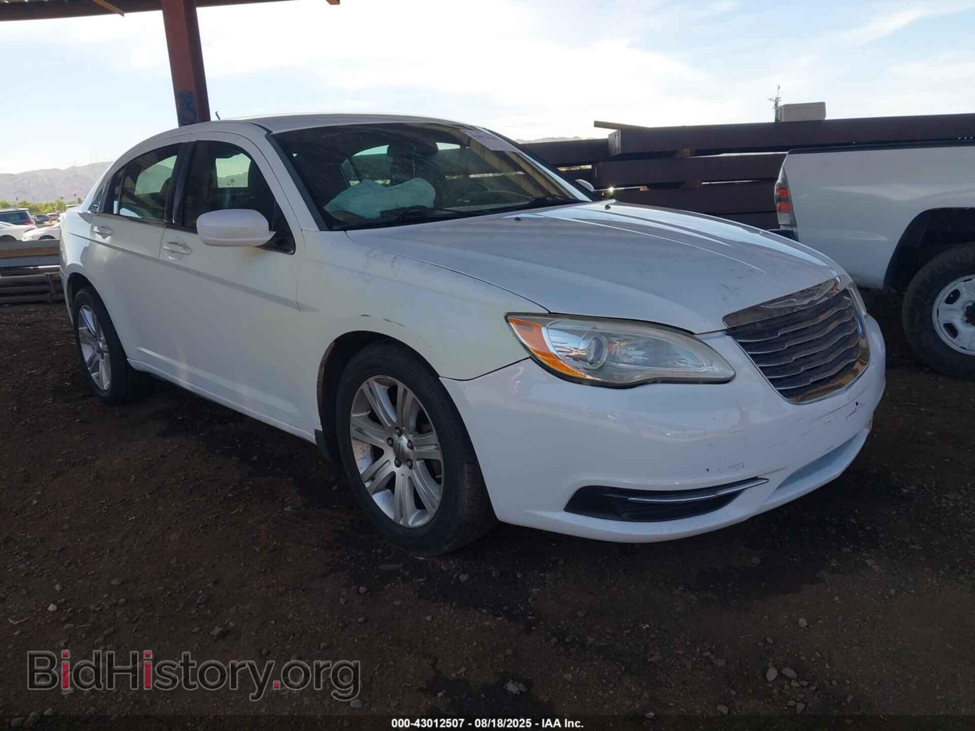 Фотография 1C3CCBAB3DN762252 - CHRYSLER 200 2013