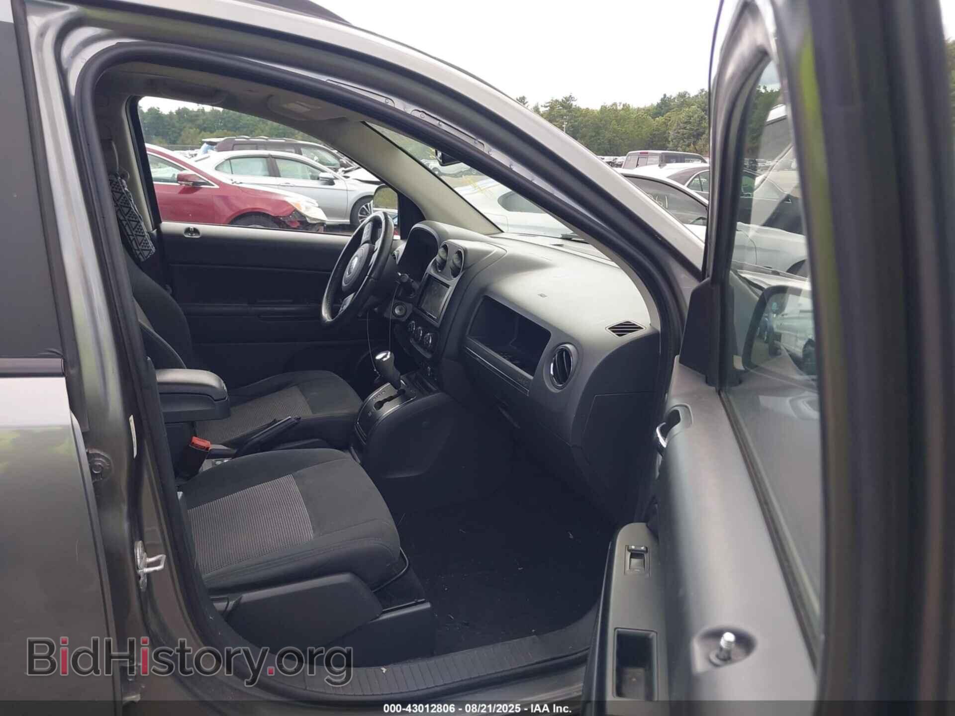 2011 JEEP COMPASS - VIN: 1J4NF1FB3BD201786 - Photo 5
