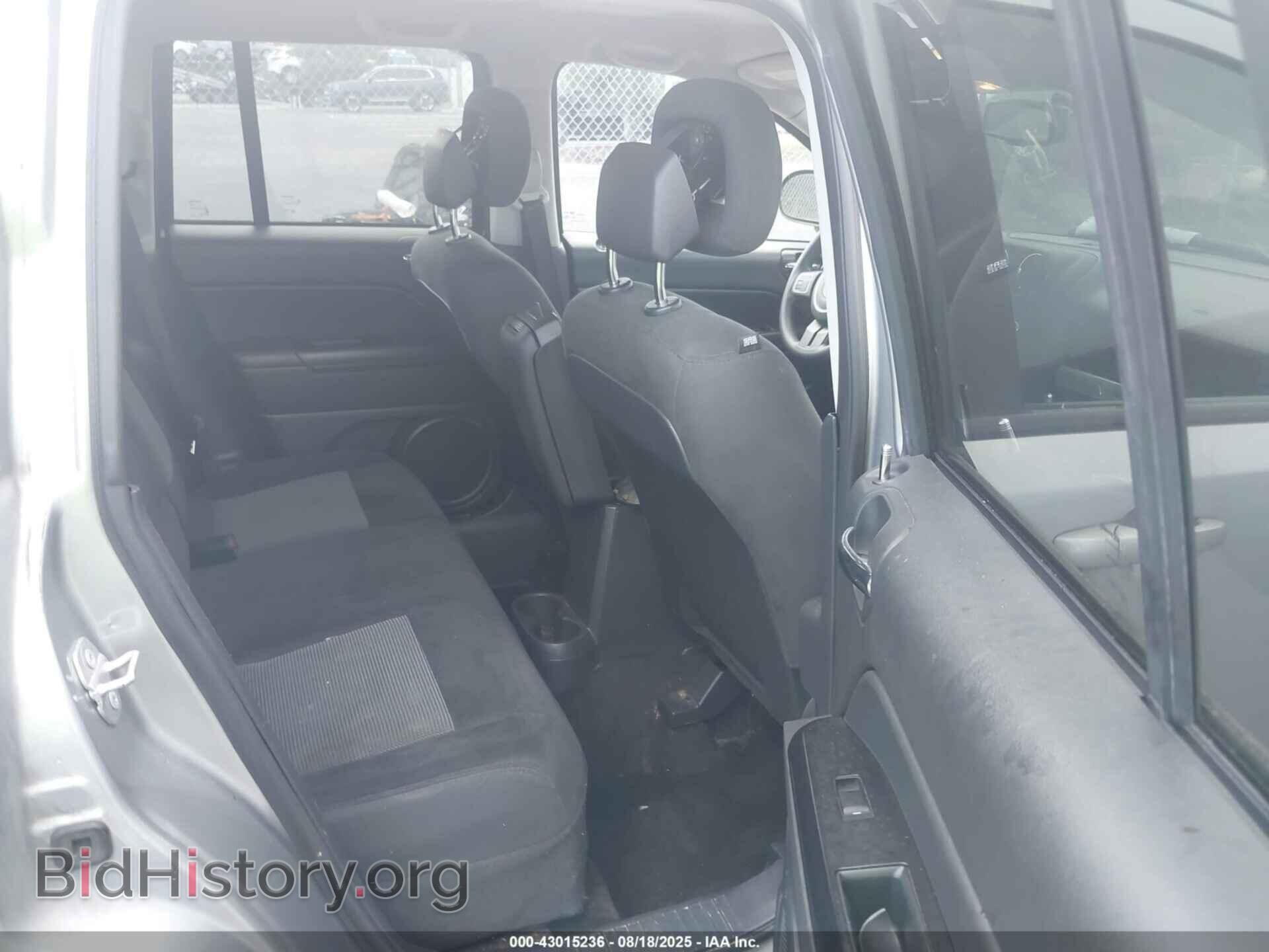 2016 JEEP COMPASS - VIN: 1C4NJCBA7GD620390 - Фото 8