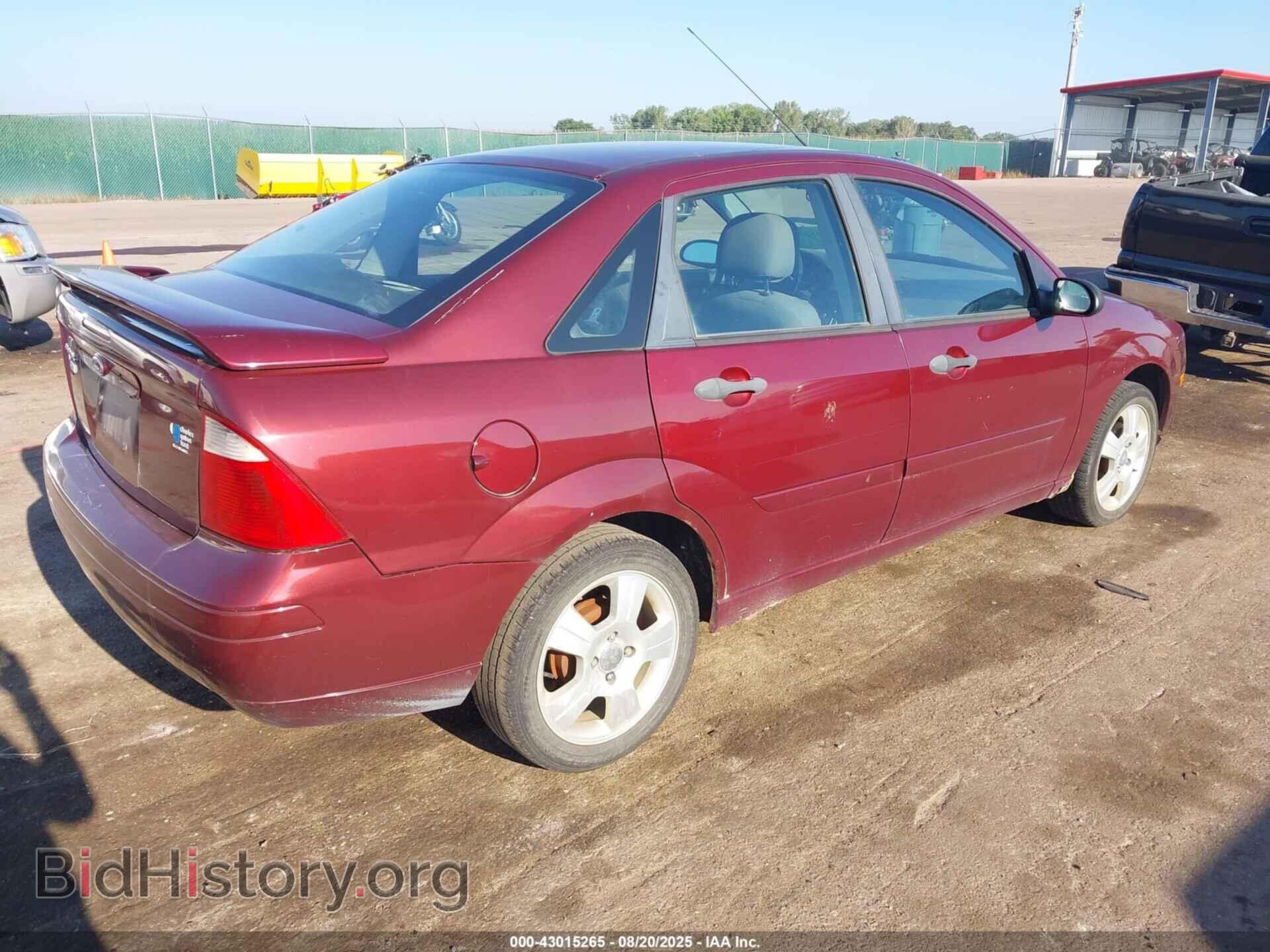 2007 FORD FOCUS - VIN: 1FAHP34N47W156674 - Фото 4