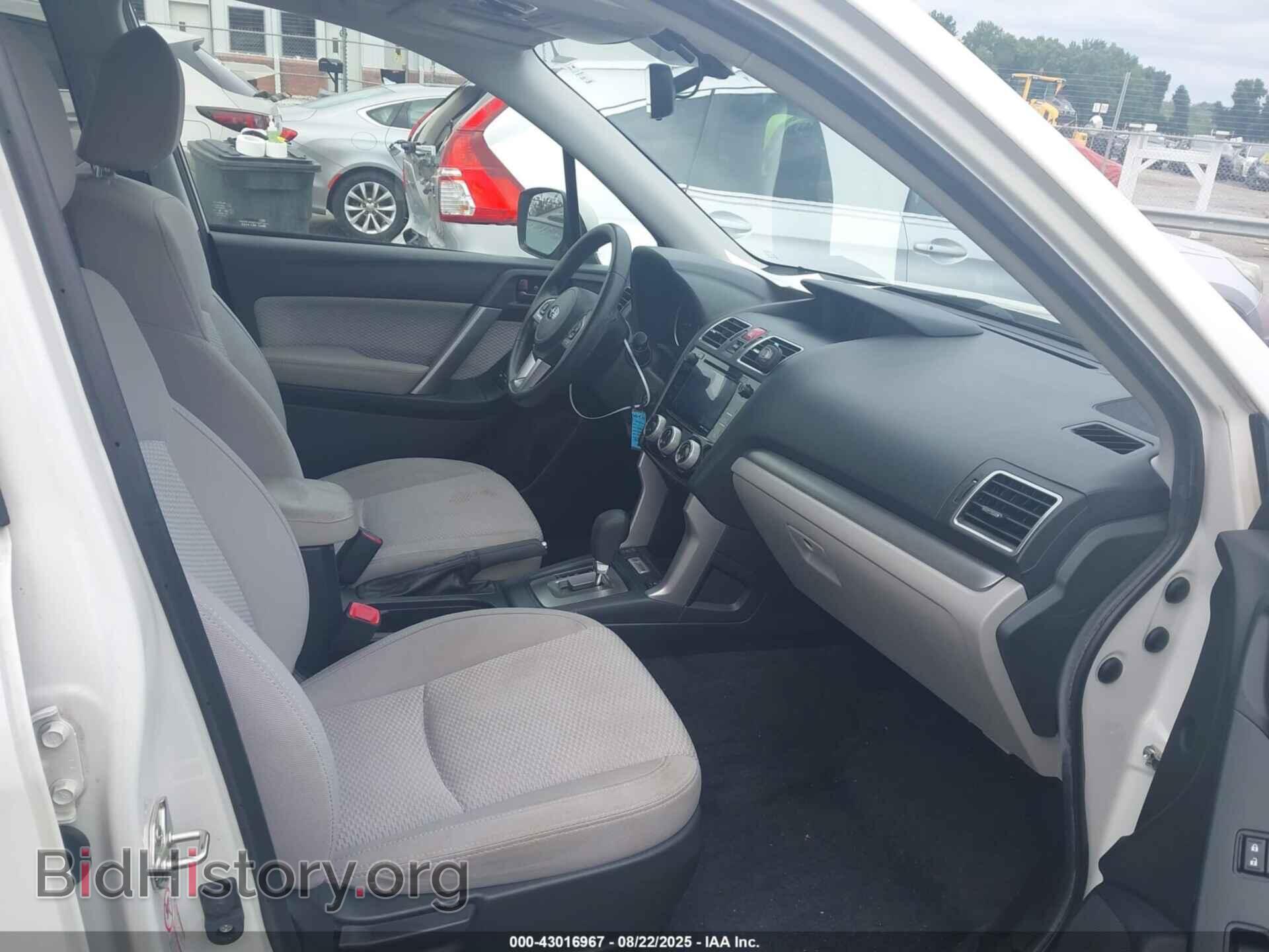 2017 SUBARU FORESTER - VIN: JF2SJAEC2HH482452 - Фото 5