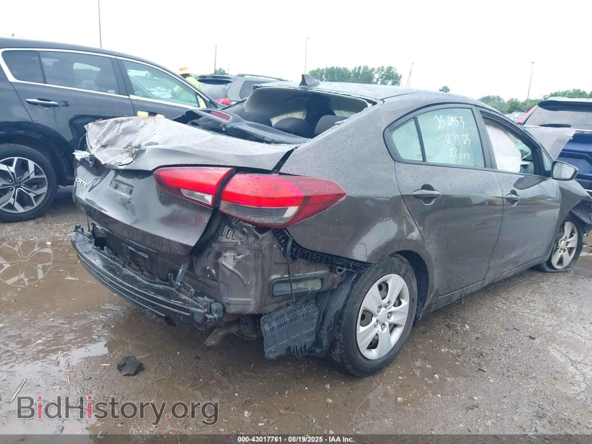 2018 KIA FORTE - VIN: 3KPFK4A73JE199111 - Фото 4