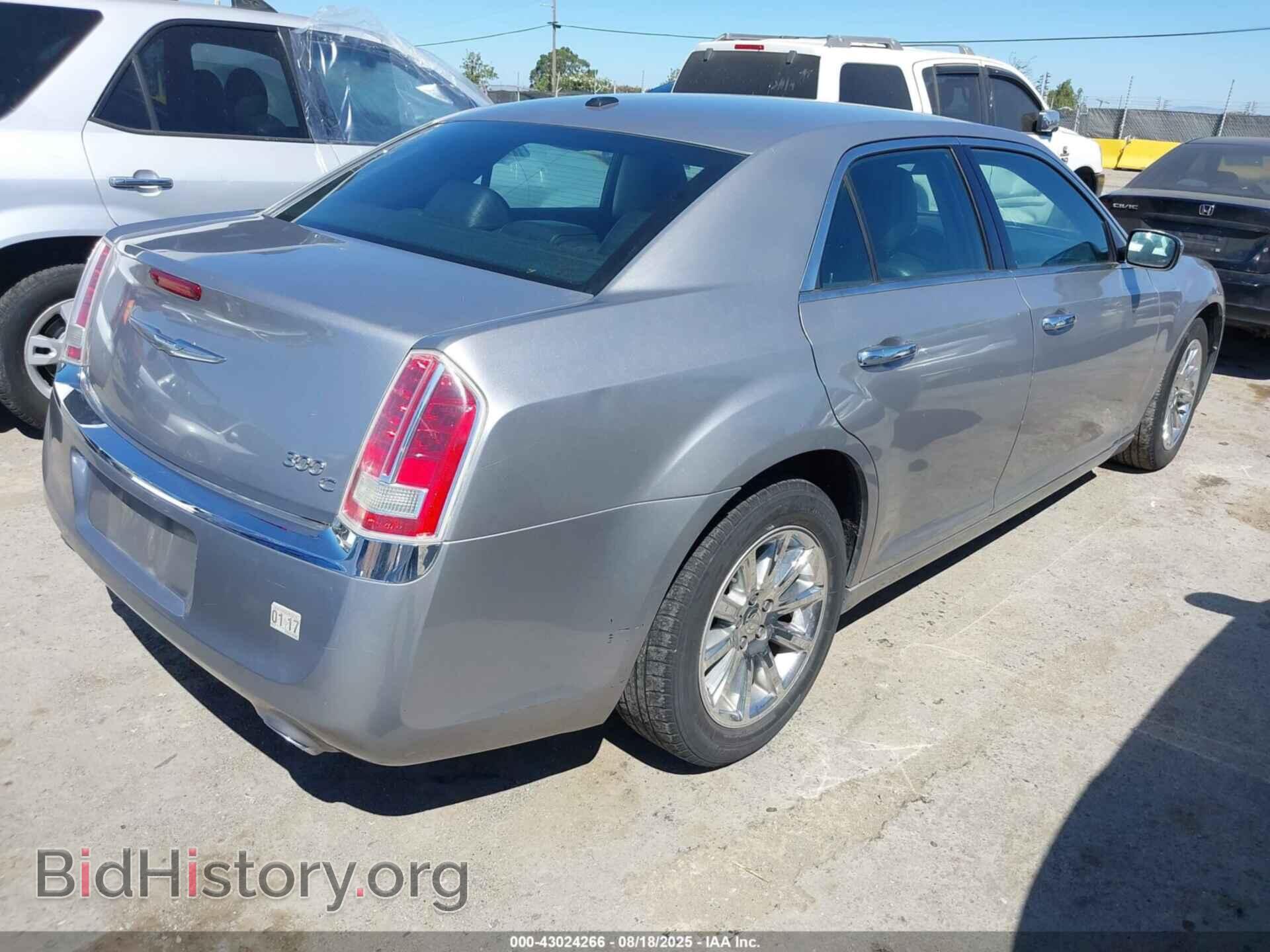 2014 CHRYSLER 300C - VIN: 2C3CCAEG3EH378563 - Фото 4
