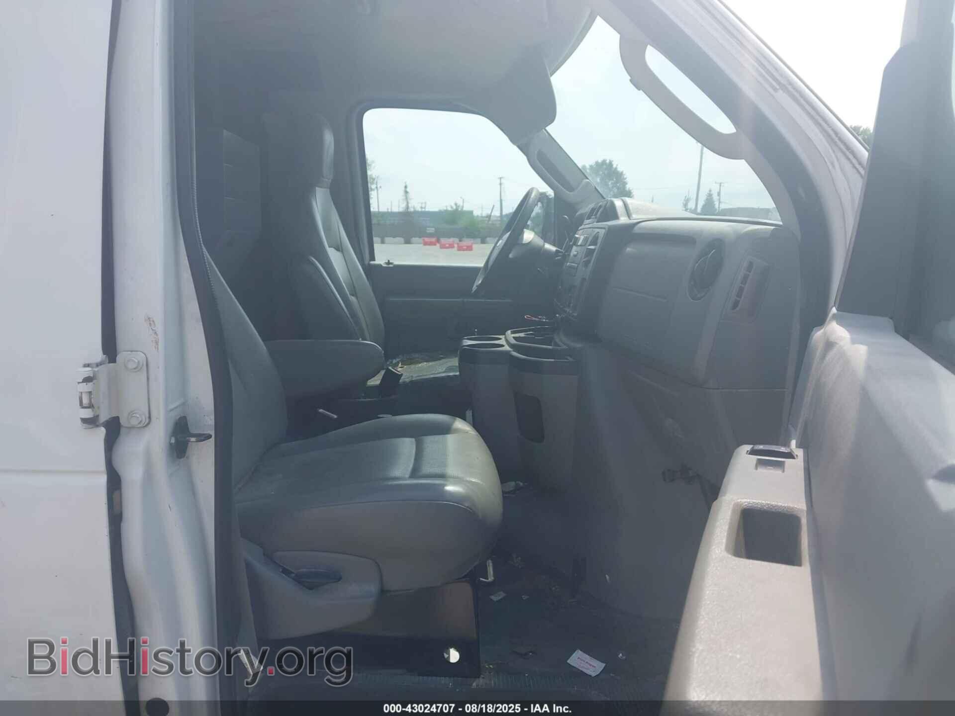 2011 FORD E-250 - VIN: 1FTNE2EW8BDB17532 - Photo 5