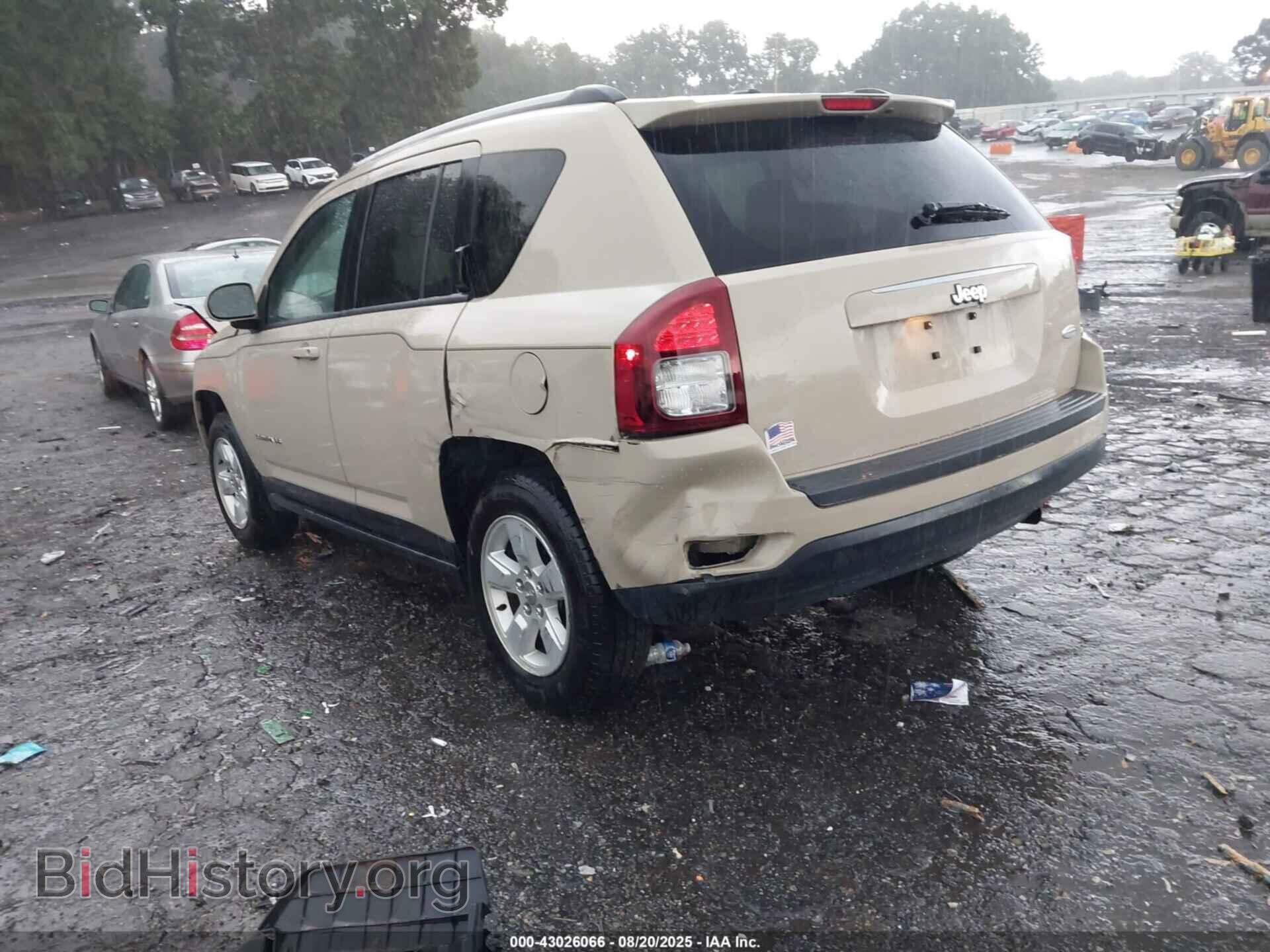 2016 JEEP COMPASS - VIN: 1C4NJCEB3GD784479 - Фото 3