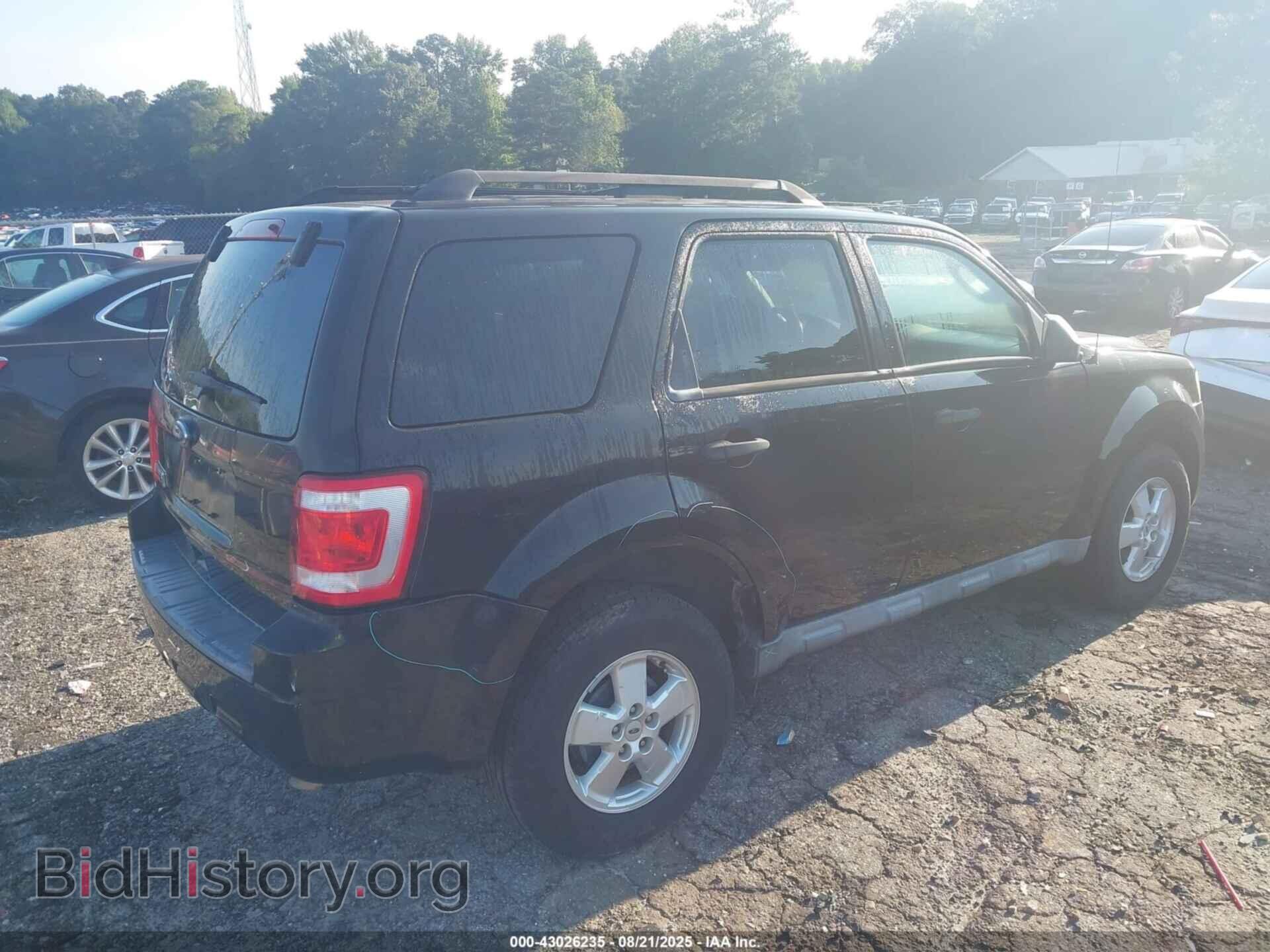 2010 FORD ESCAPE - VIN: 1FMCU0D71AKB11456 - Фото 4