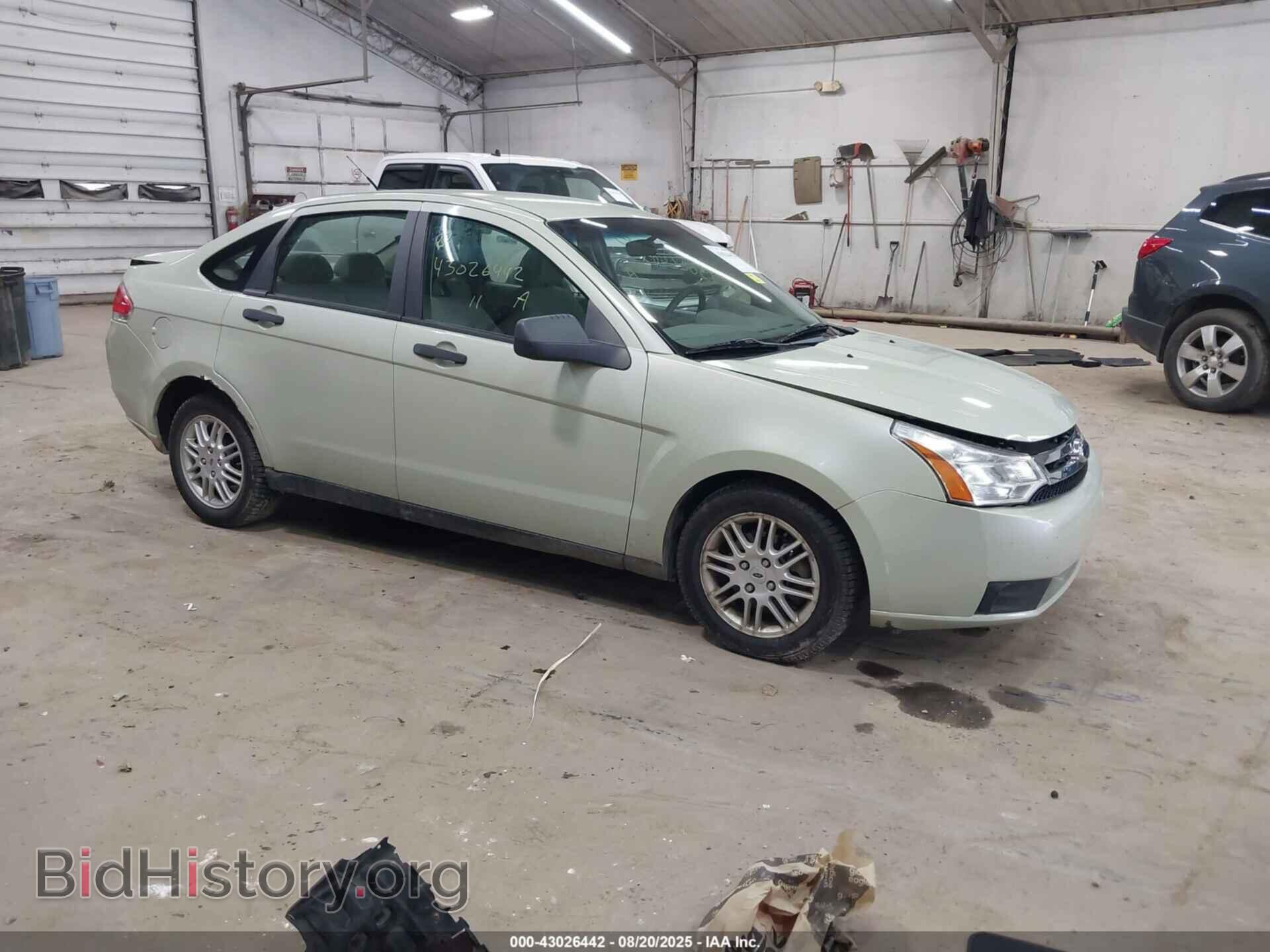 Photo 1FAHP3FN3BW133750 - FORD FOCUS 2011