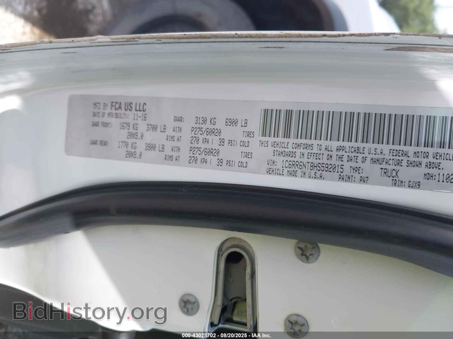 2017 RAM 1500 - VIN: 1C6RR6NT8HS592015 - Фото 9
